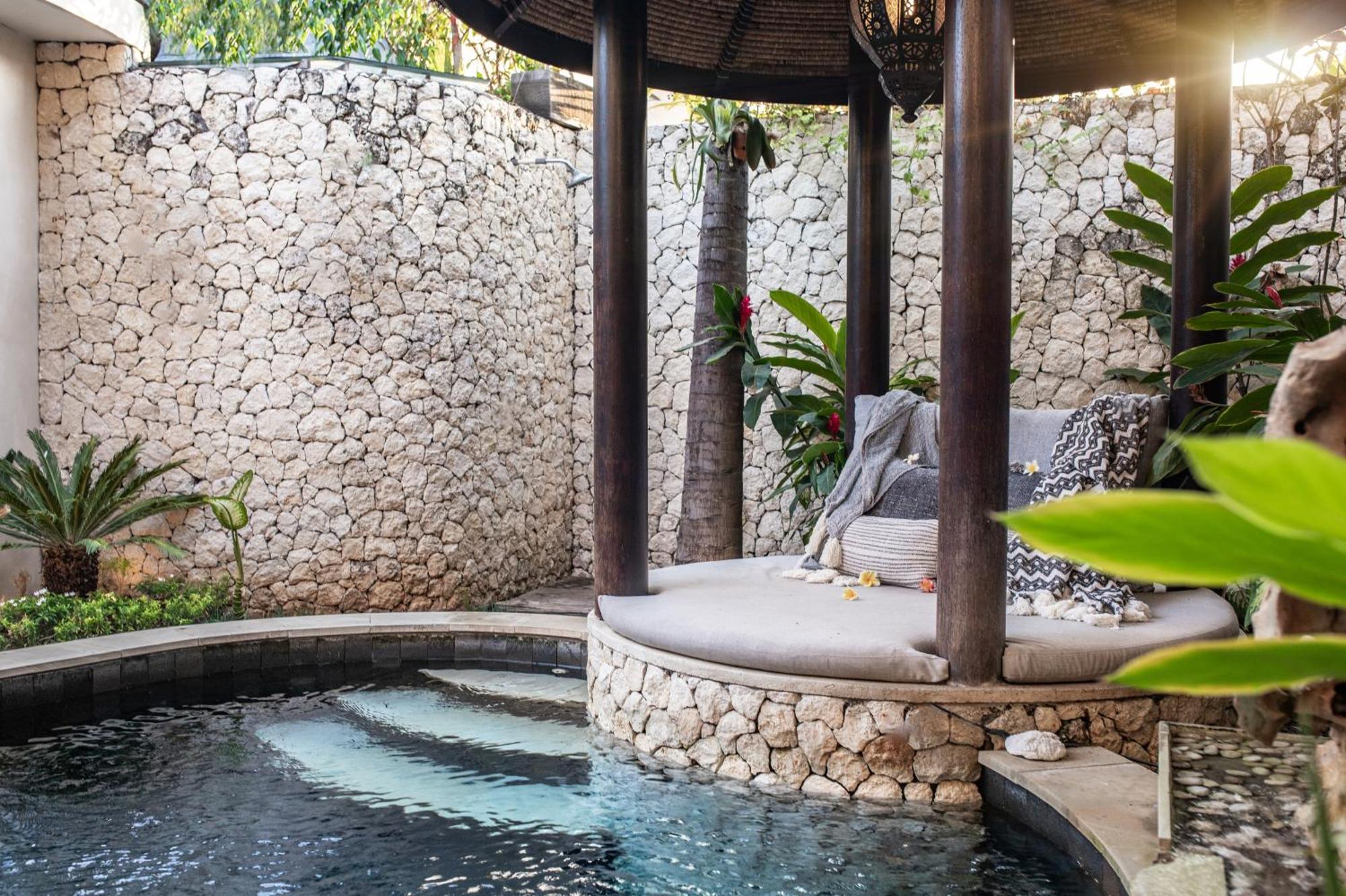 Sandi Kala Kerobokan (Bali)