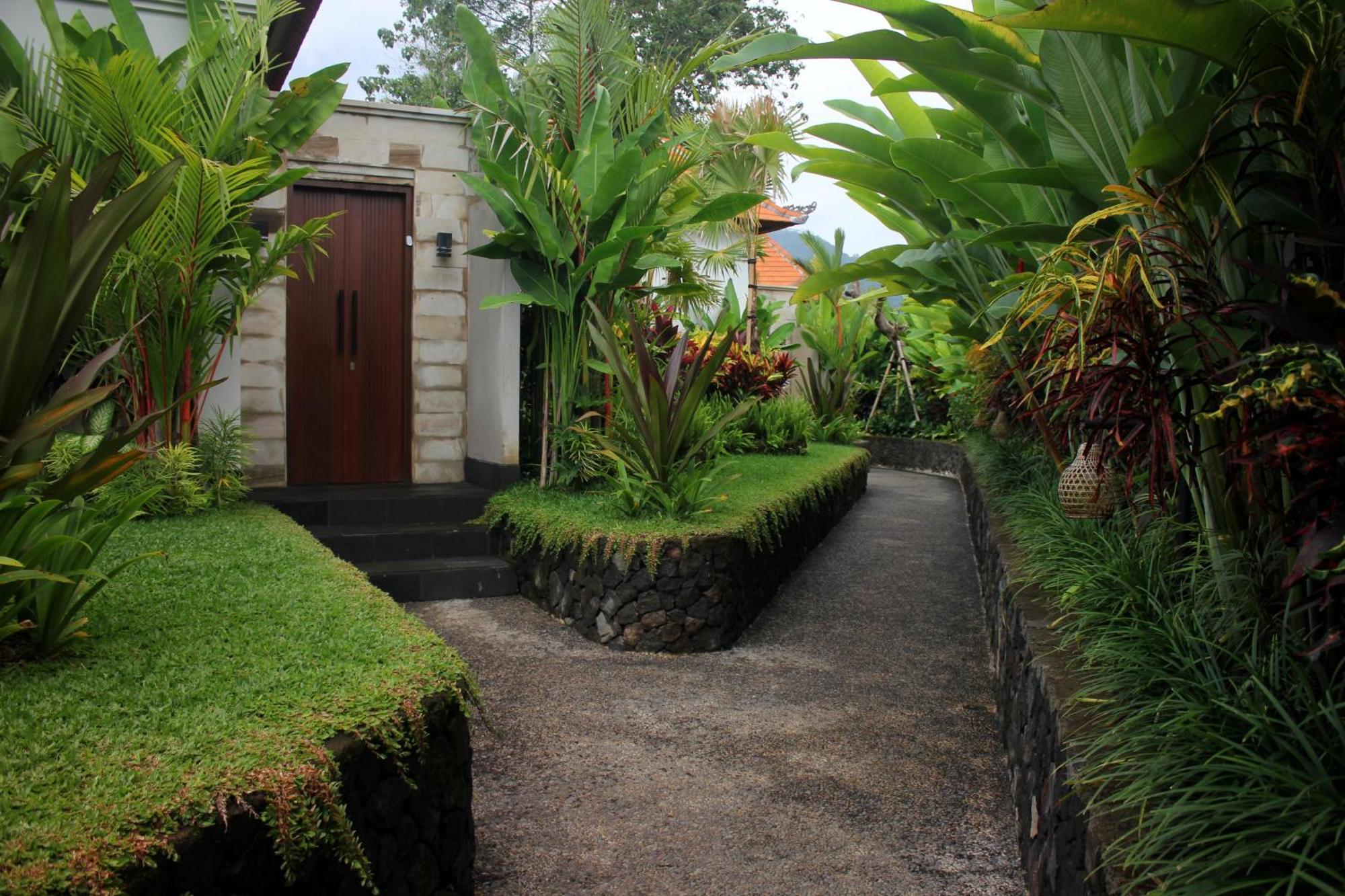 The Sidemen (Bali)