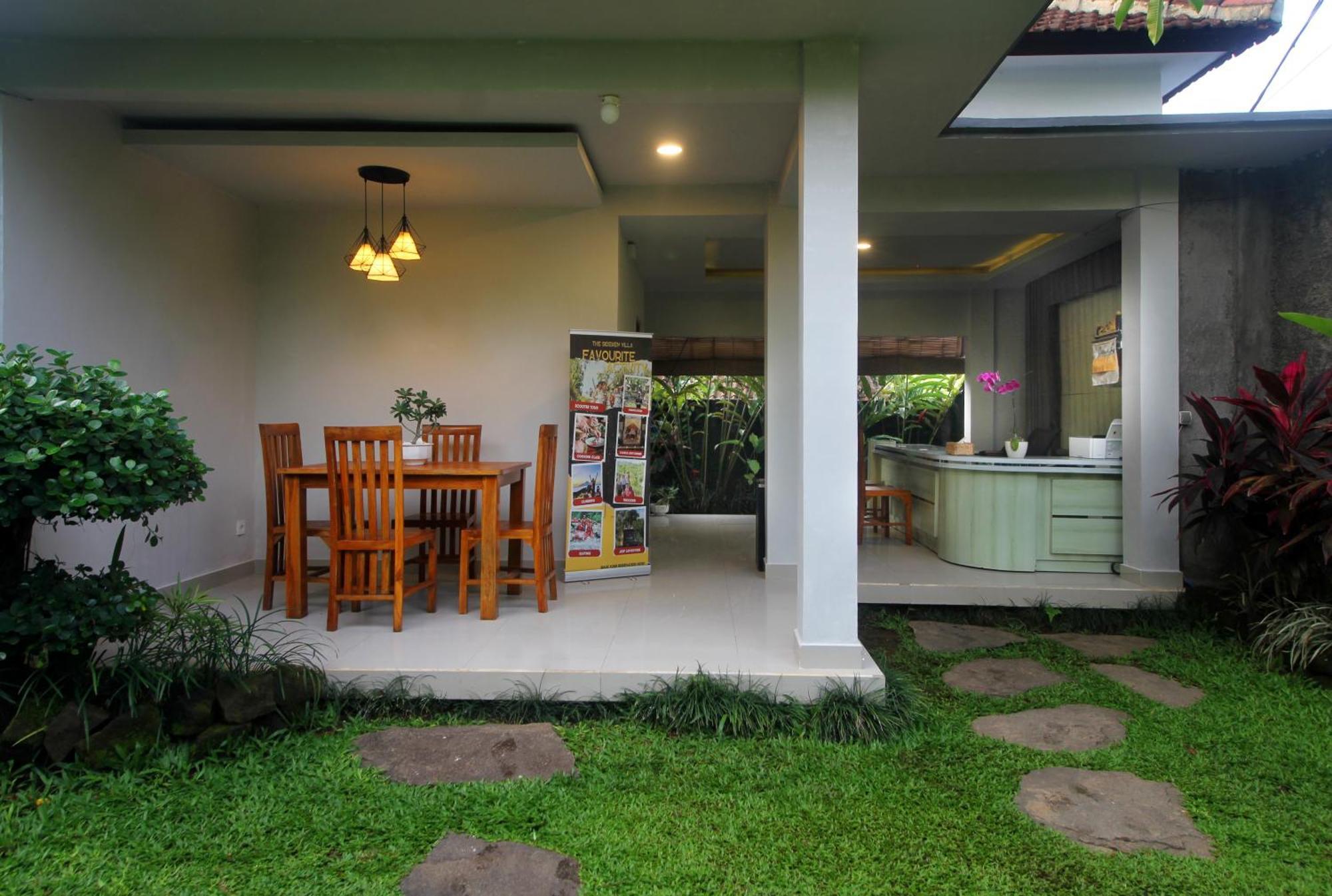 Villa The