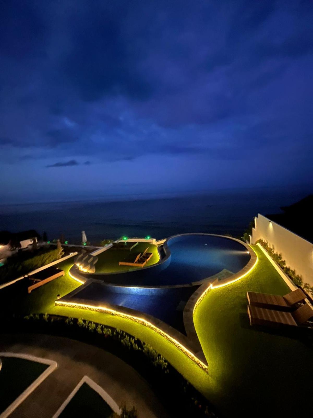 Amed Sea 3*