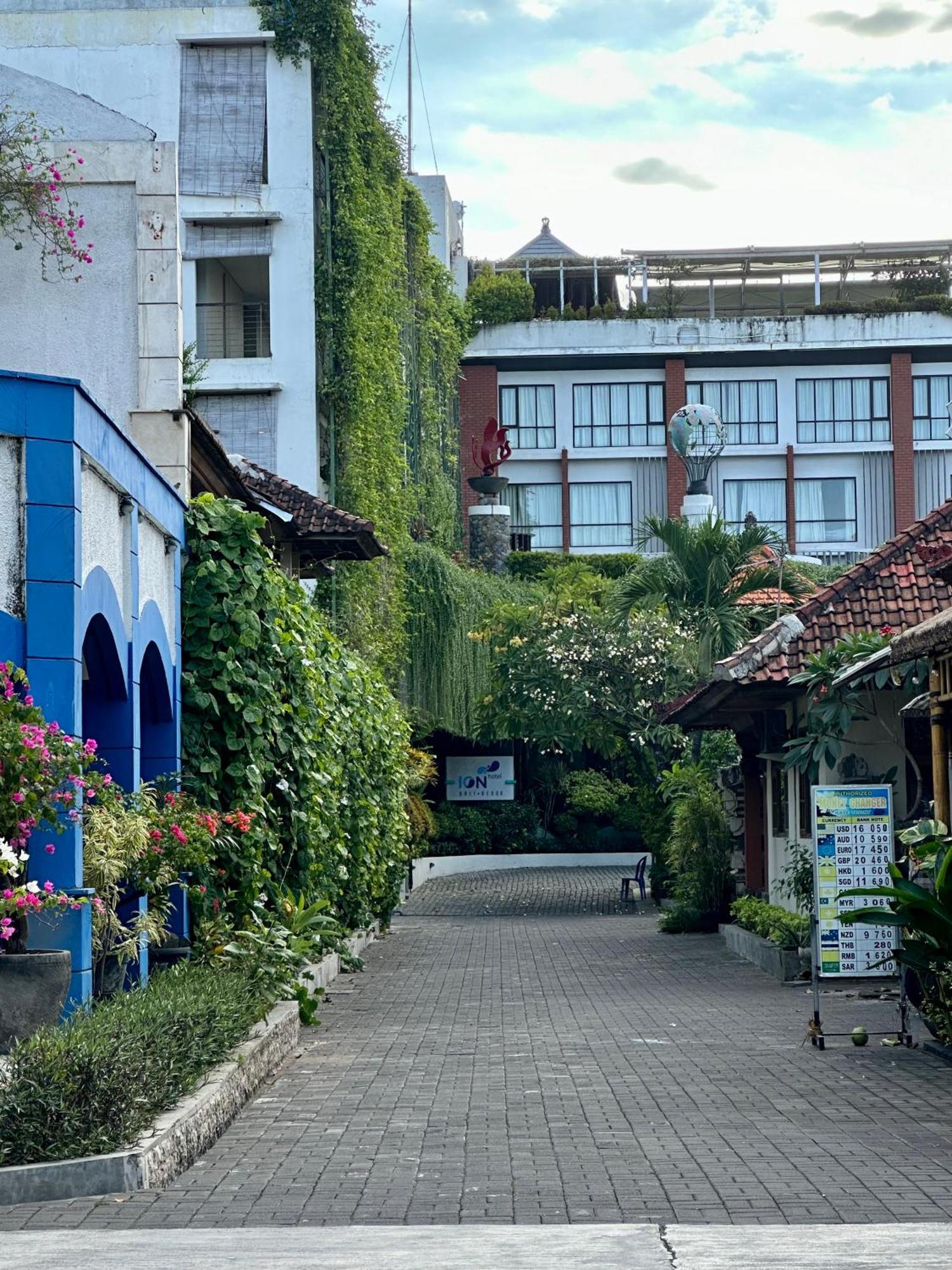 Hotel Ion Bali Benoa