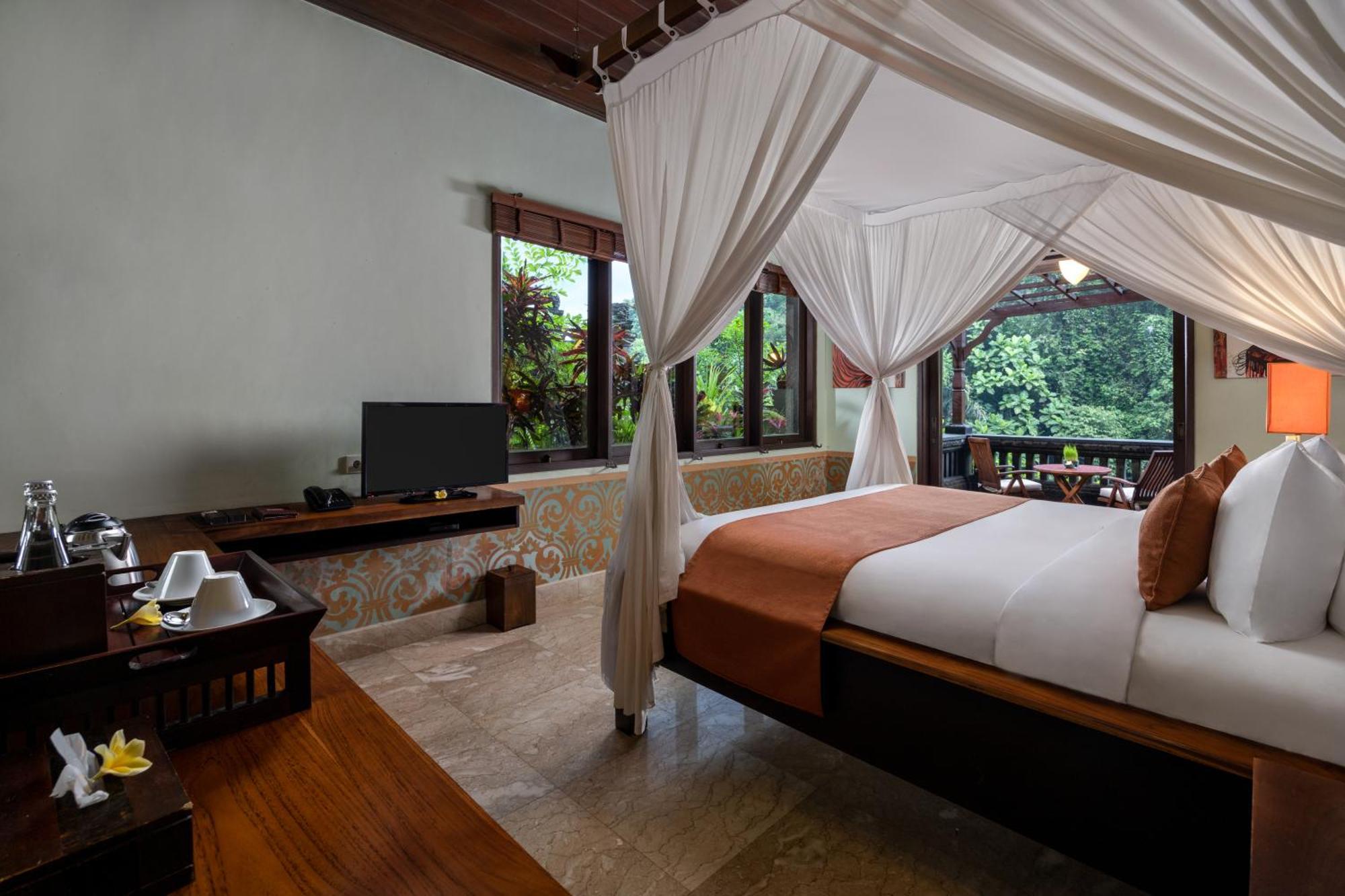 Bidadari Private & Retreat Villa *