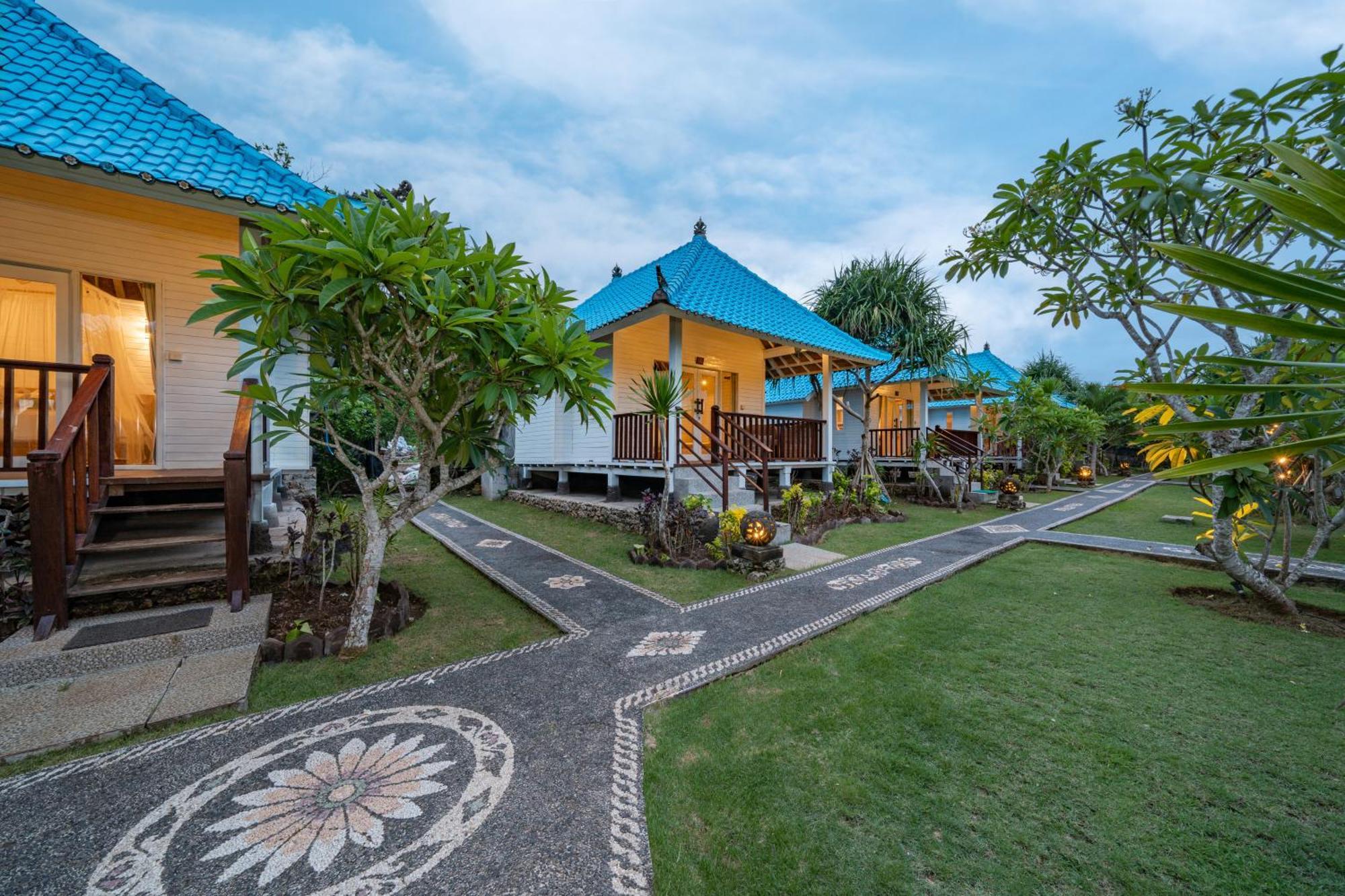 The Cubang Hut's 3*