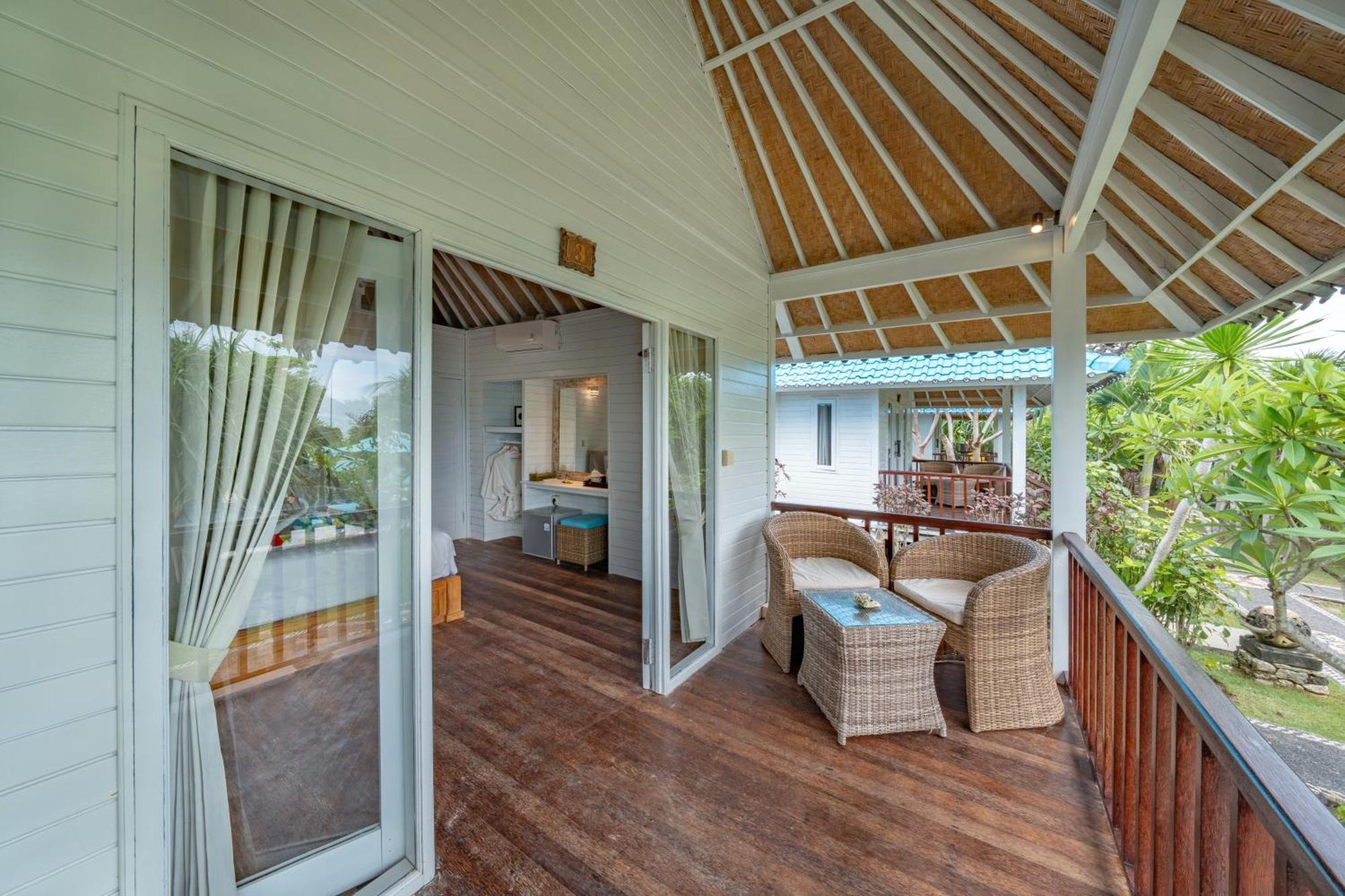 The Cubang Hut's Nusa Lembongan (Bali)