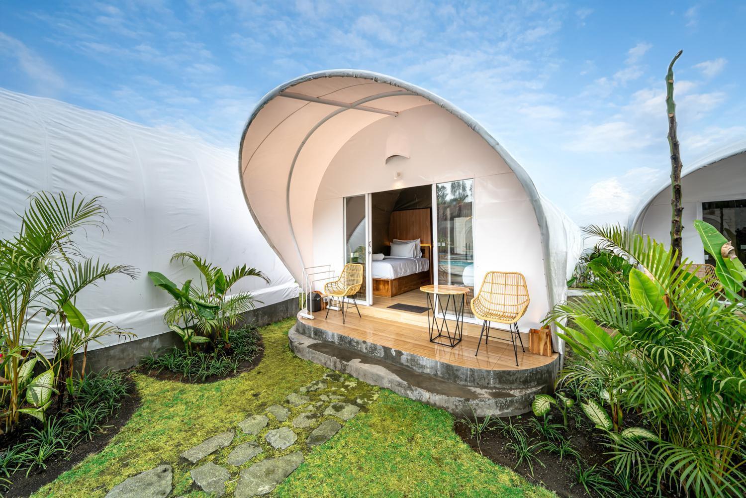 The Dewi Luxury Glamping And Natural Hotspring Marangyang tolda