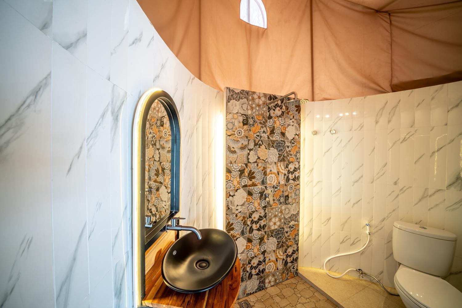 The Dewi Luxury Glamping And Natural Hotspring Kintamani (Bali)