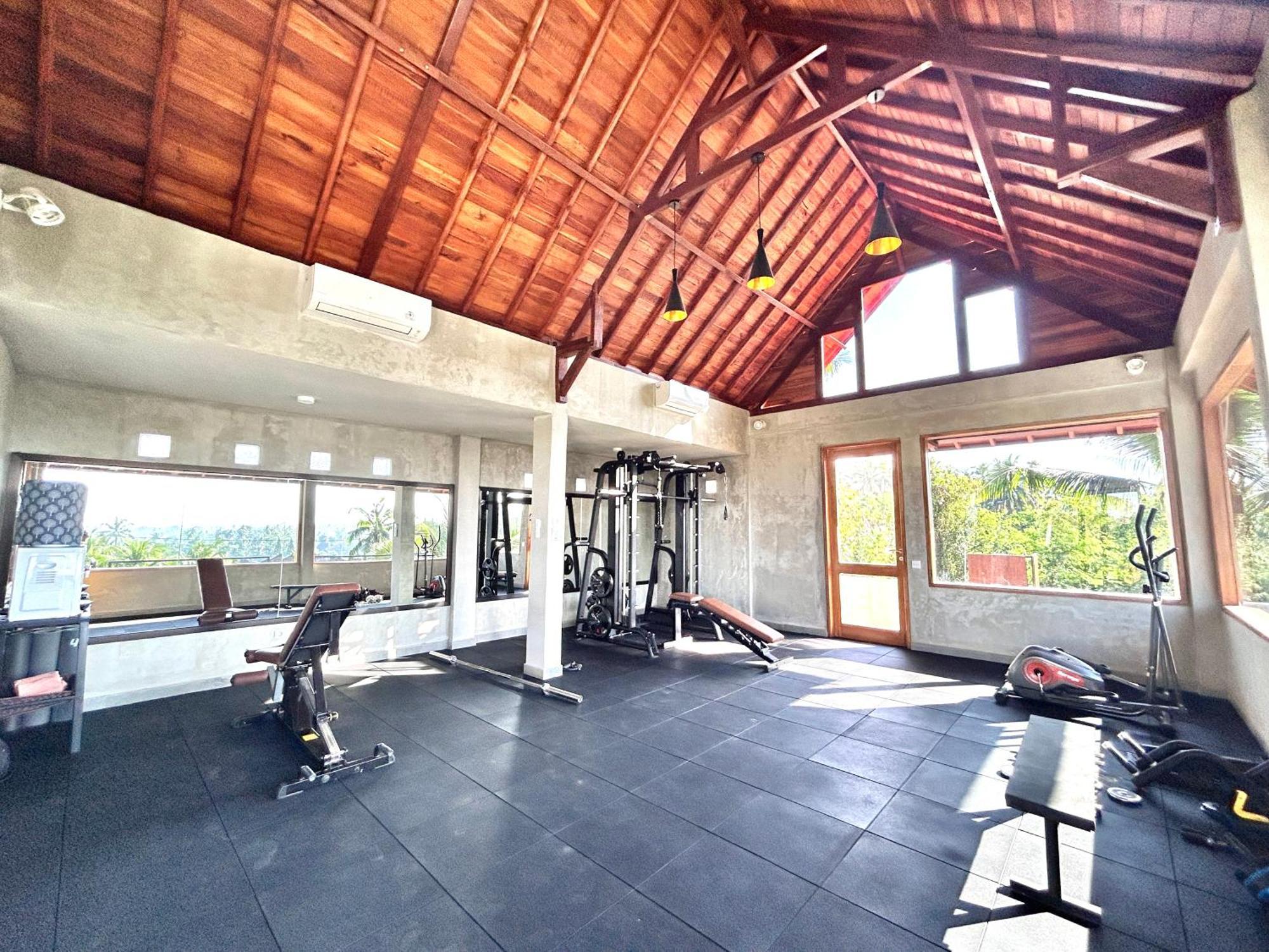 Sanava 3*