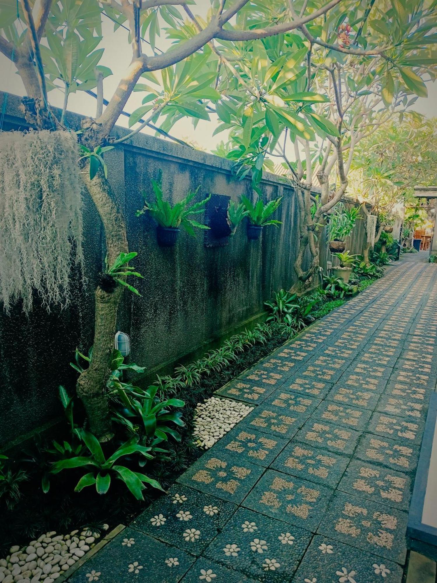 Taman Bali Homestay