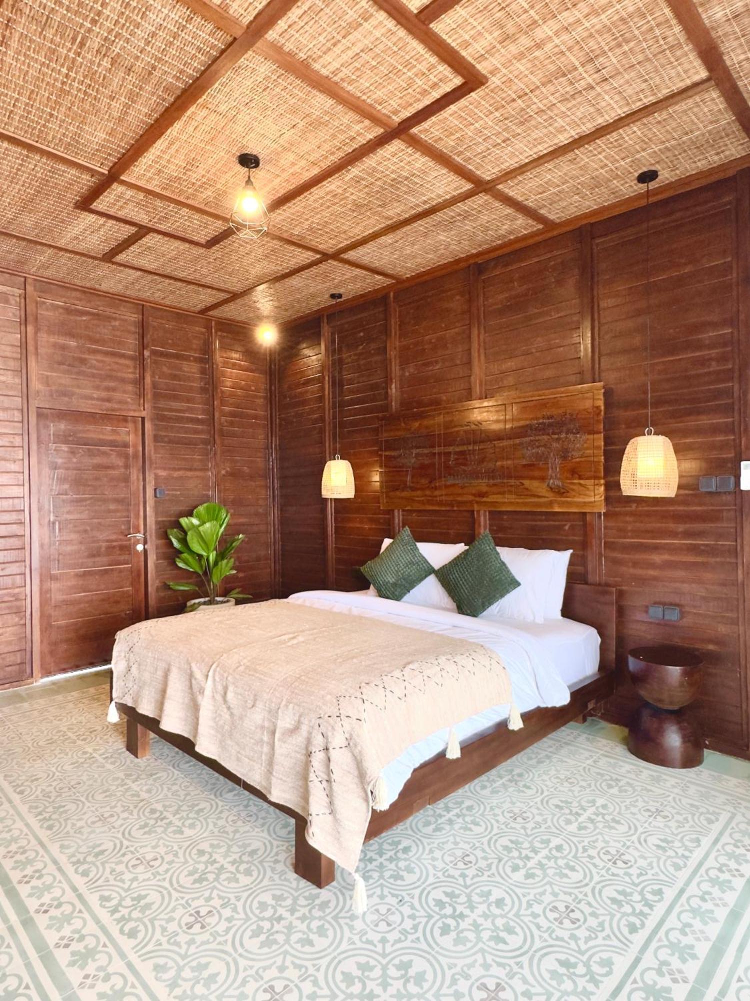 Mantra Hotel