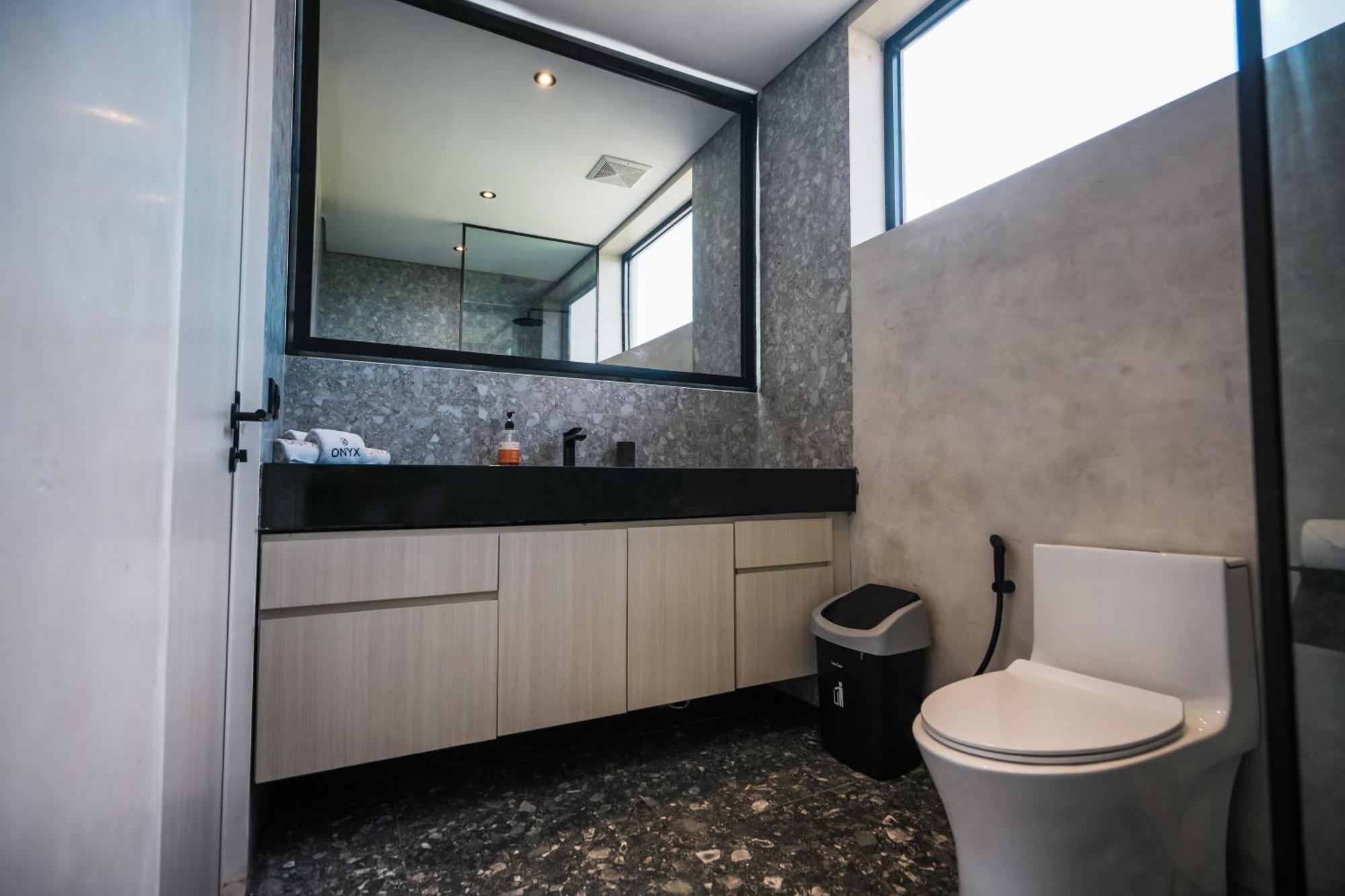 Aparthotel Onyx Canggu (Bali)