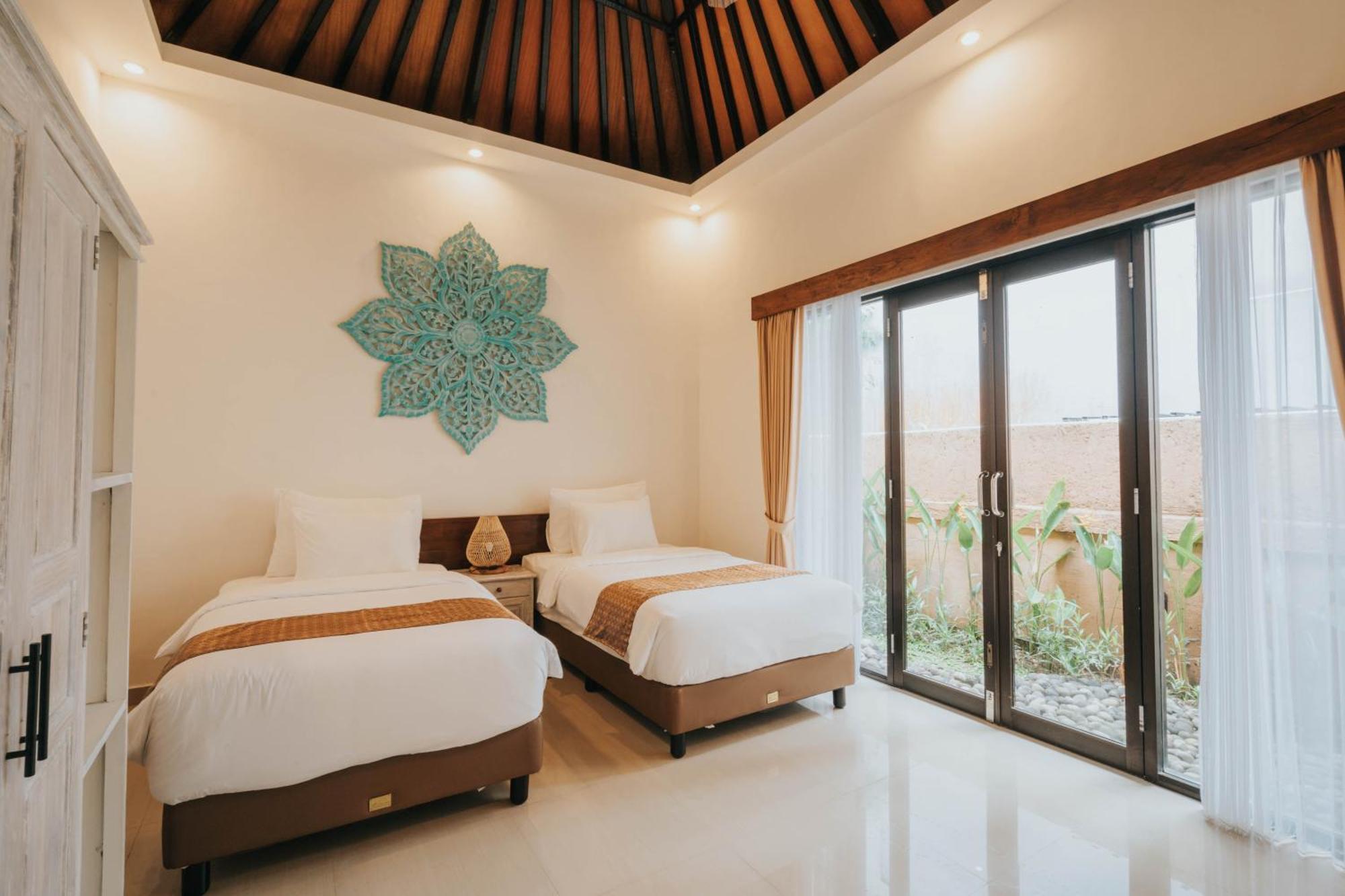 Alam Penari Resort *
