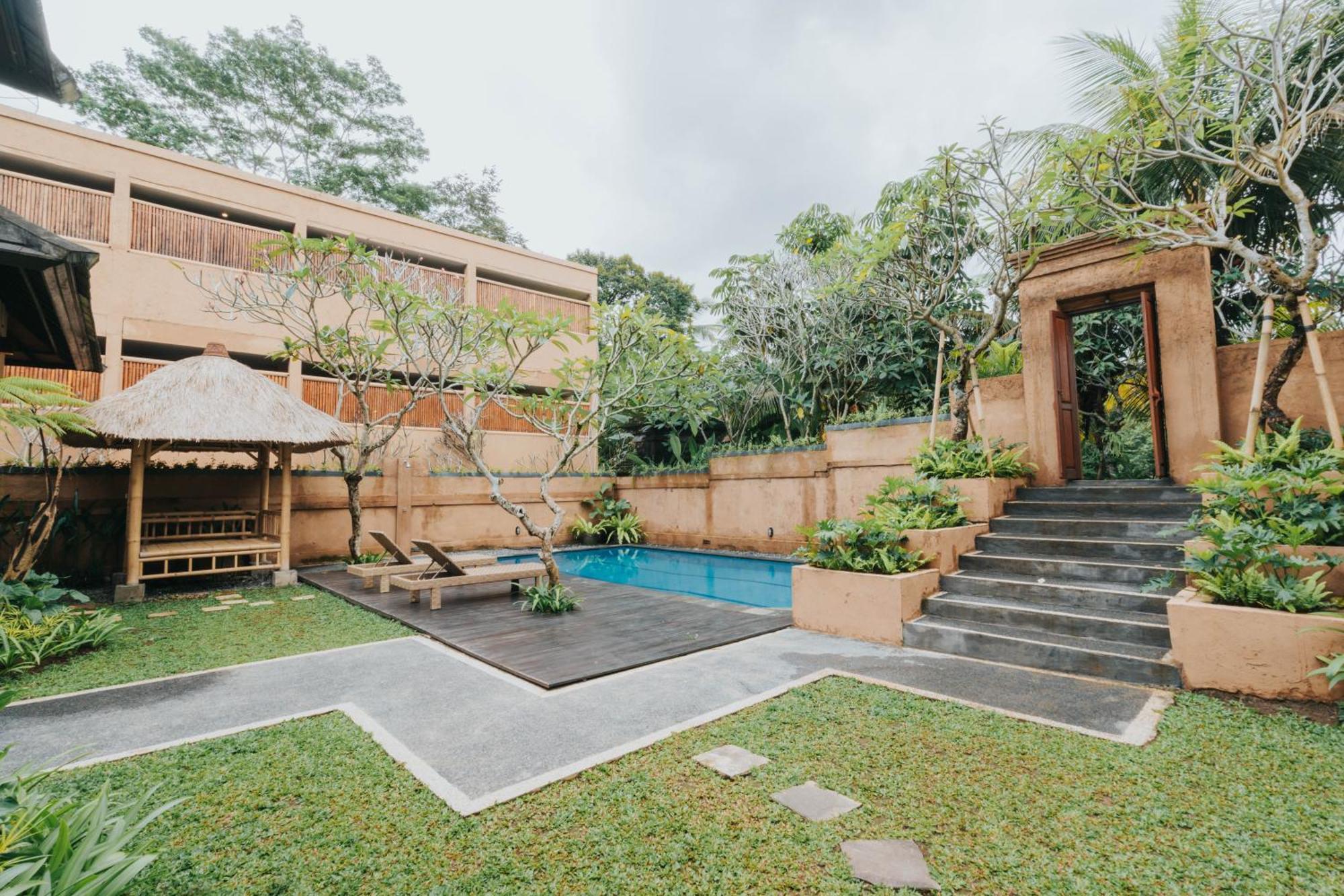 Resort Alam Penari