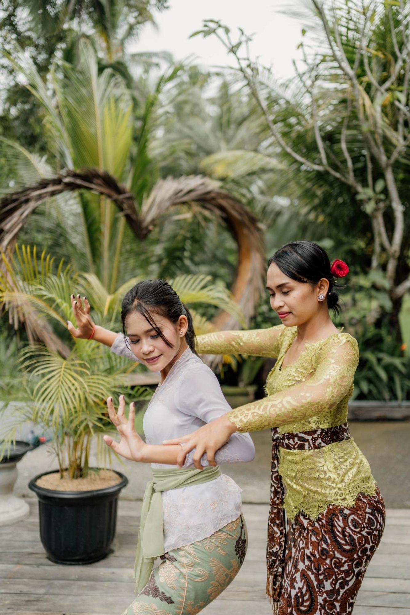 Alam Penari Resort *