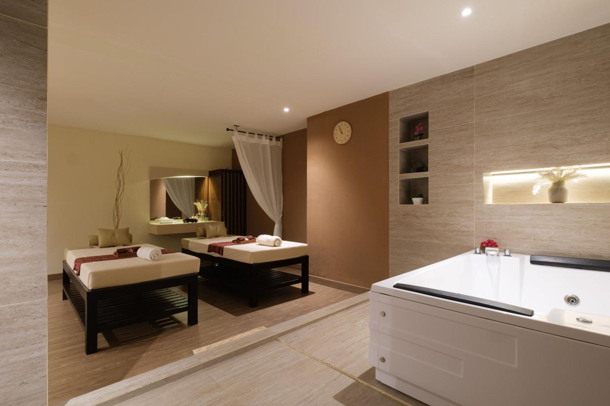 The Ayodya Palace Resort