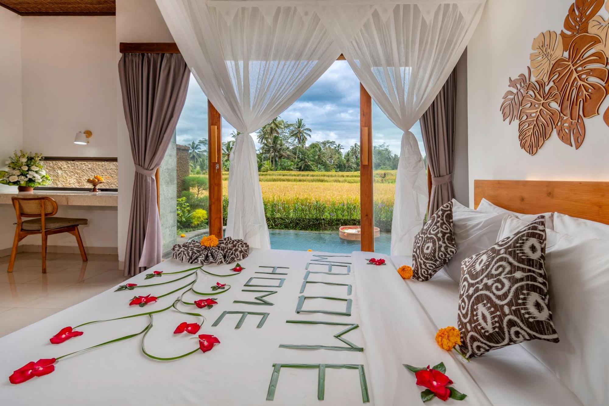 The Alus And Ubud (Bali)