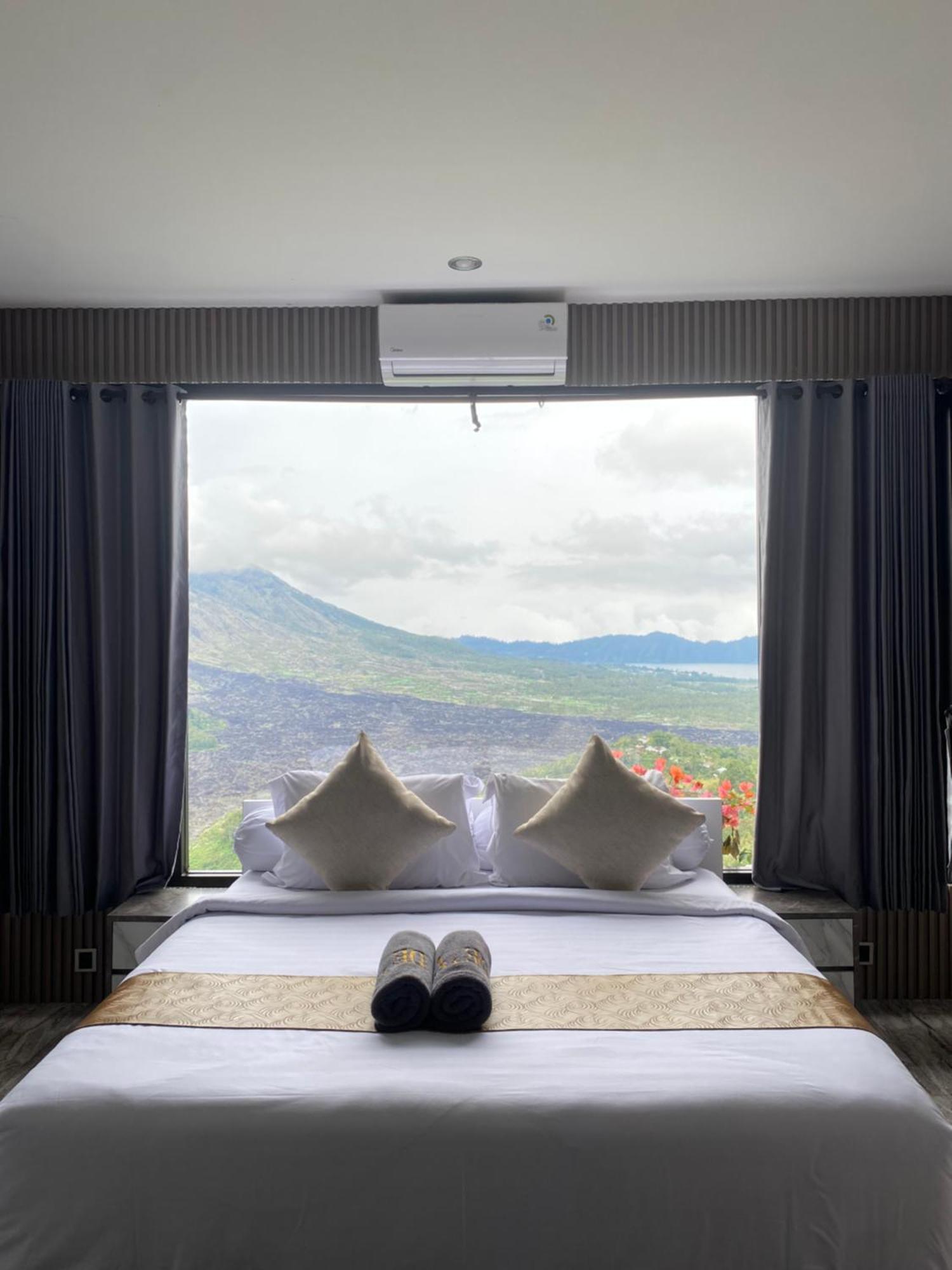 Devanora & Resto * Kintamani (Bali)