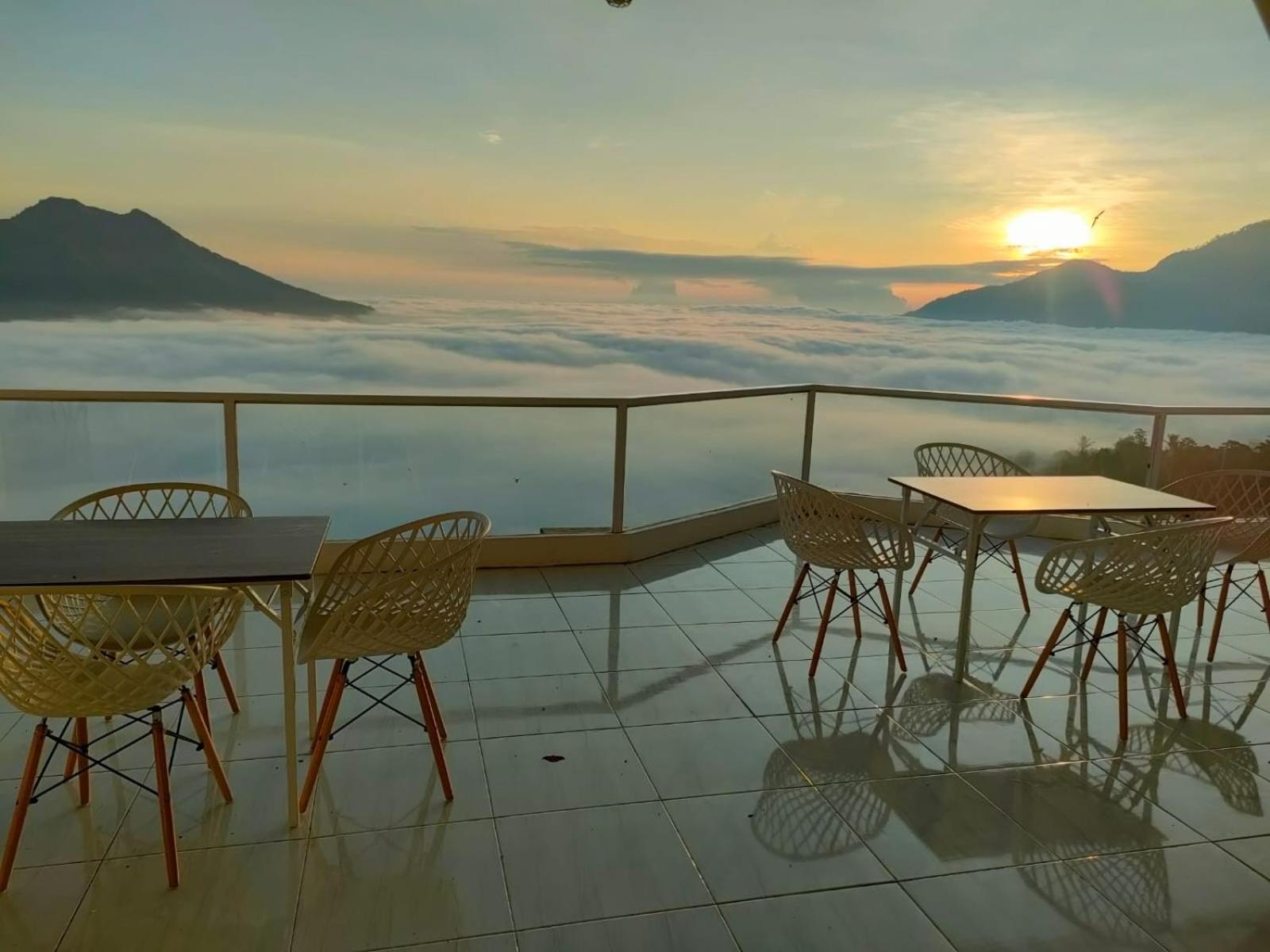 Hotel Devanora & Resto Kintamani (Bali)