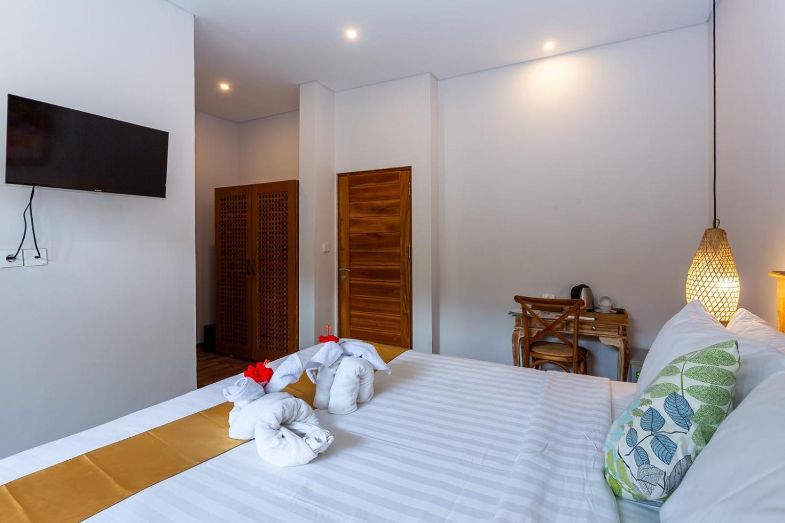 Graha Shanti Guest house *