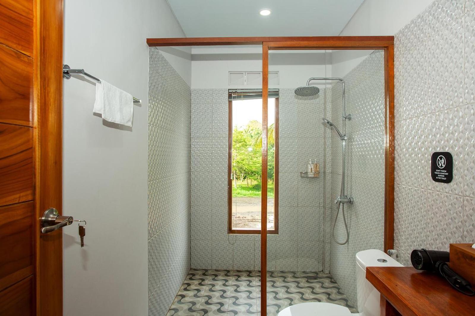 Guest house Graha Shanti *