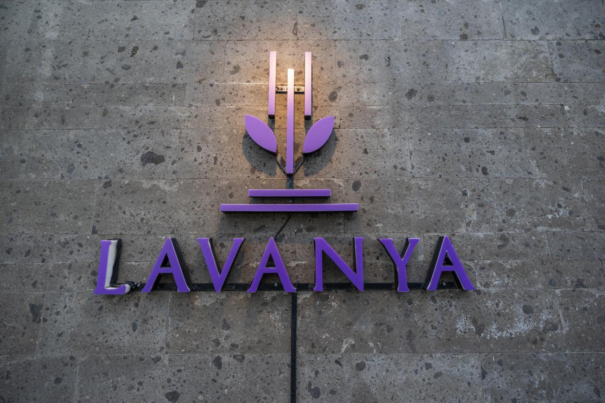 Bed & Breakfast Lavanya Romantic