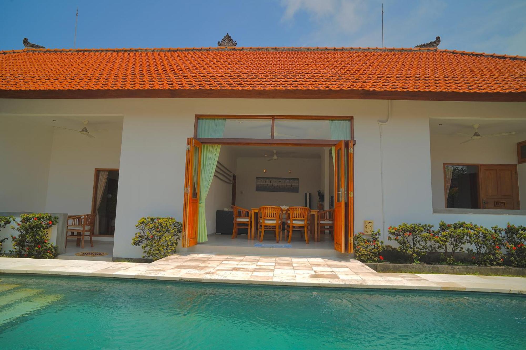 Seruni Lovina (Bali)