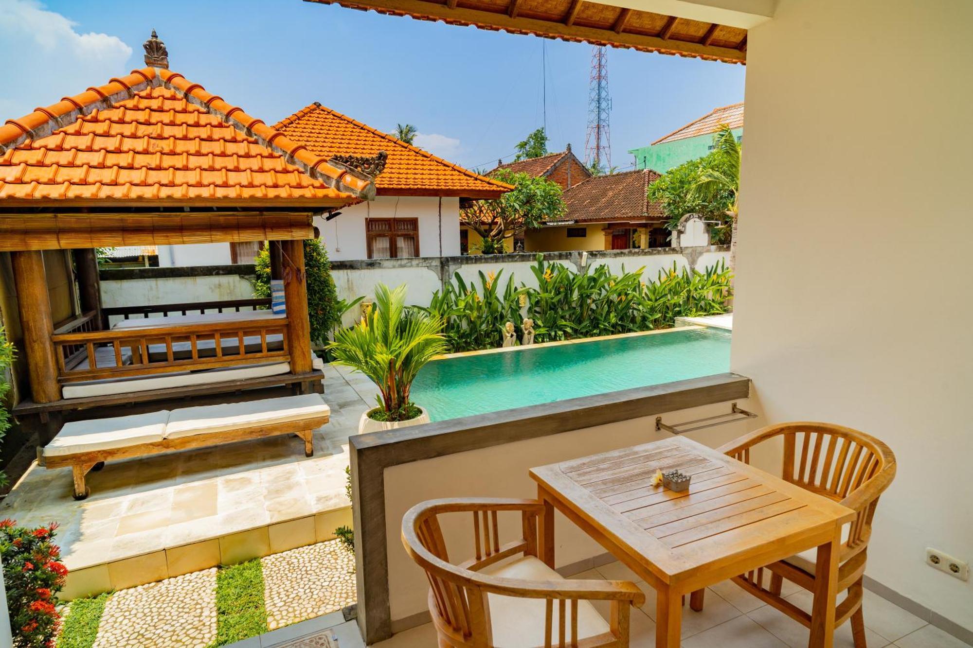 Seruni Lovina (Bali)