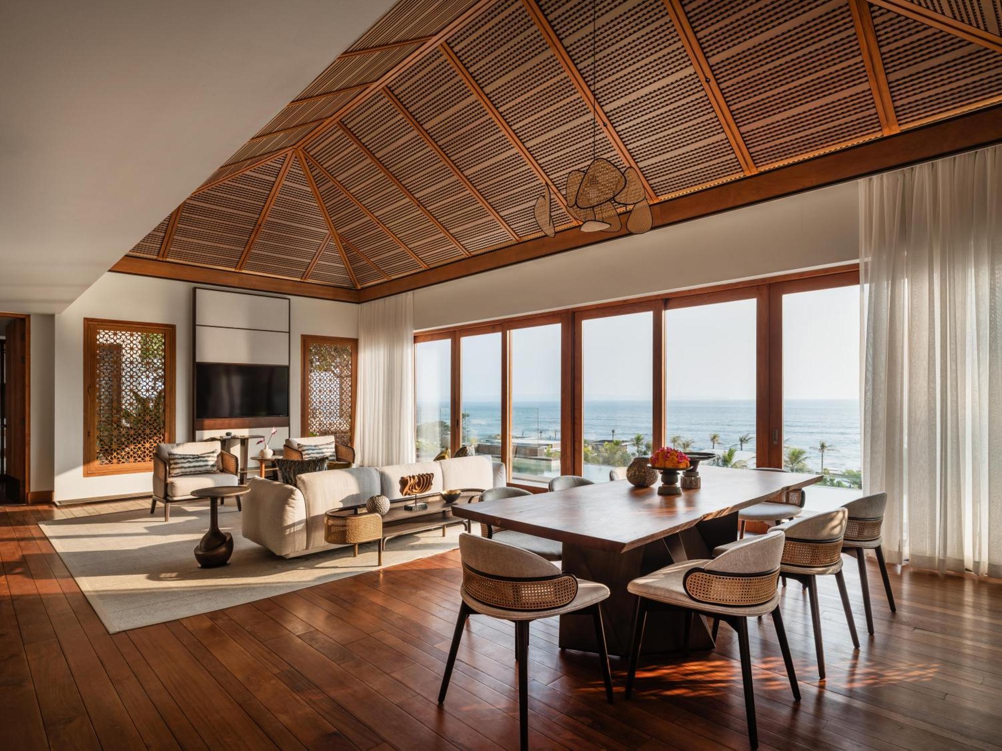 Regent Bali Hotel 5*