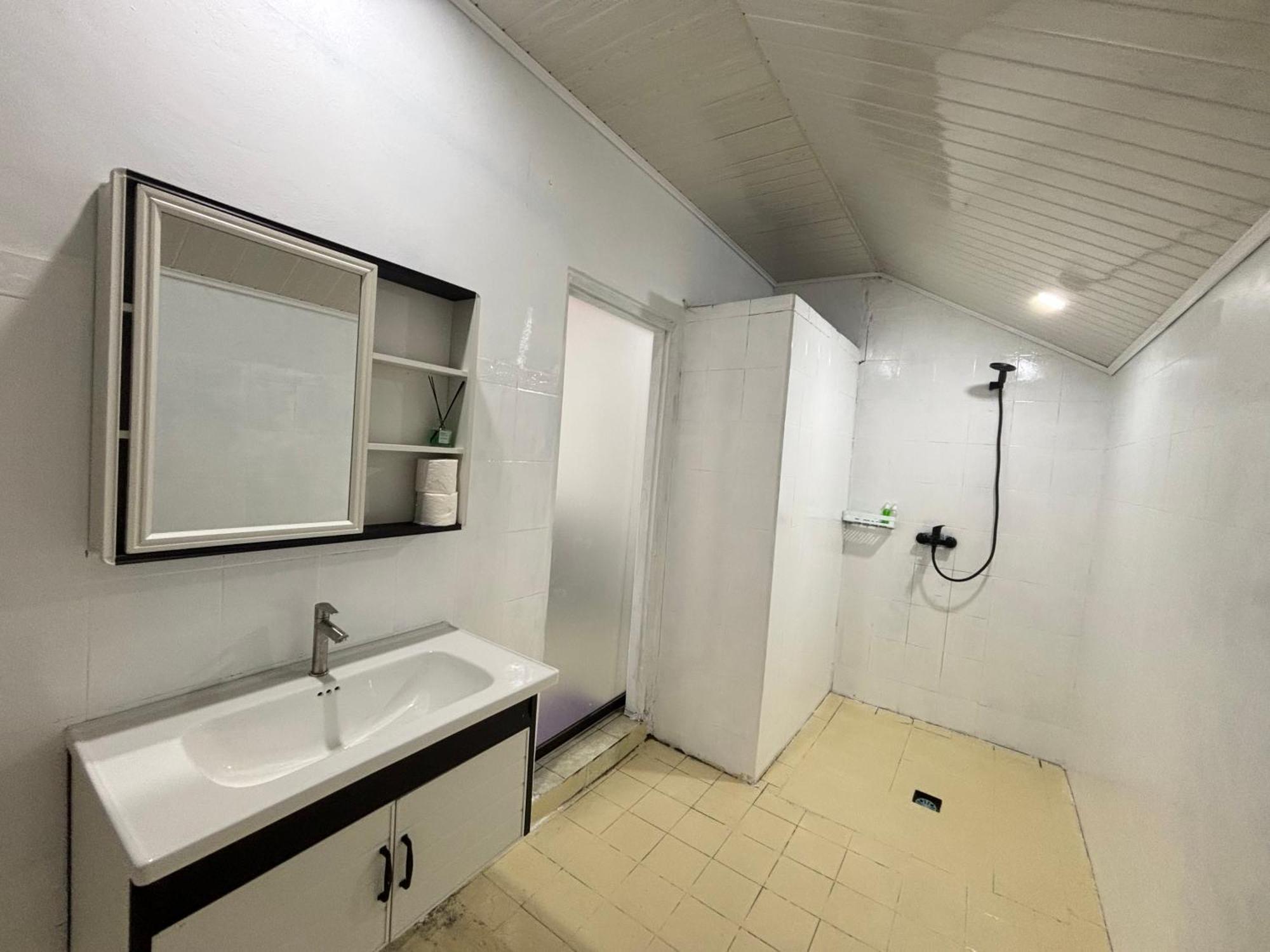 Bahari Wisma tamu Amed (Bali)