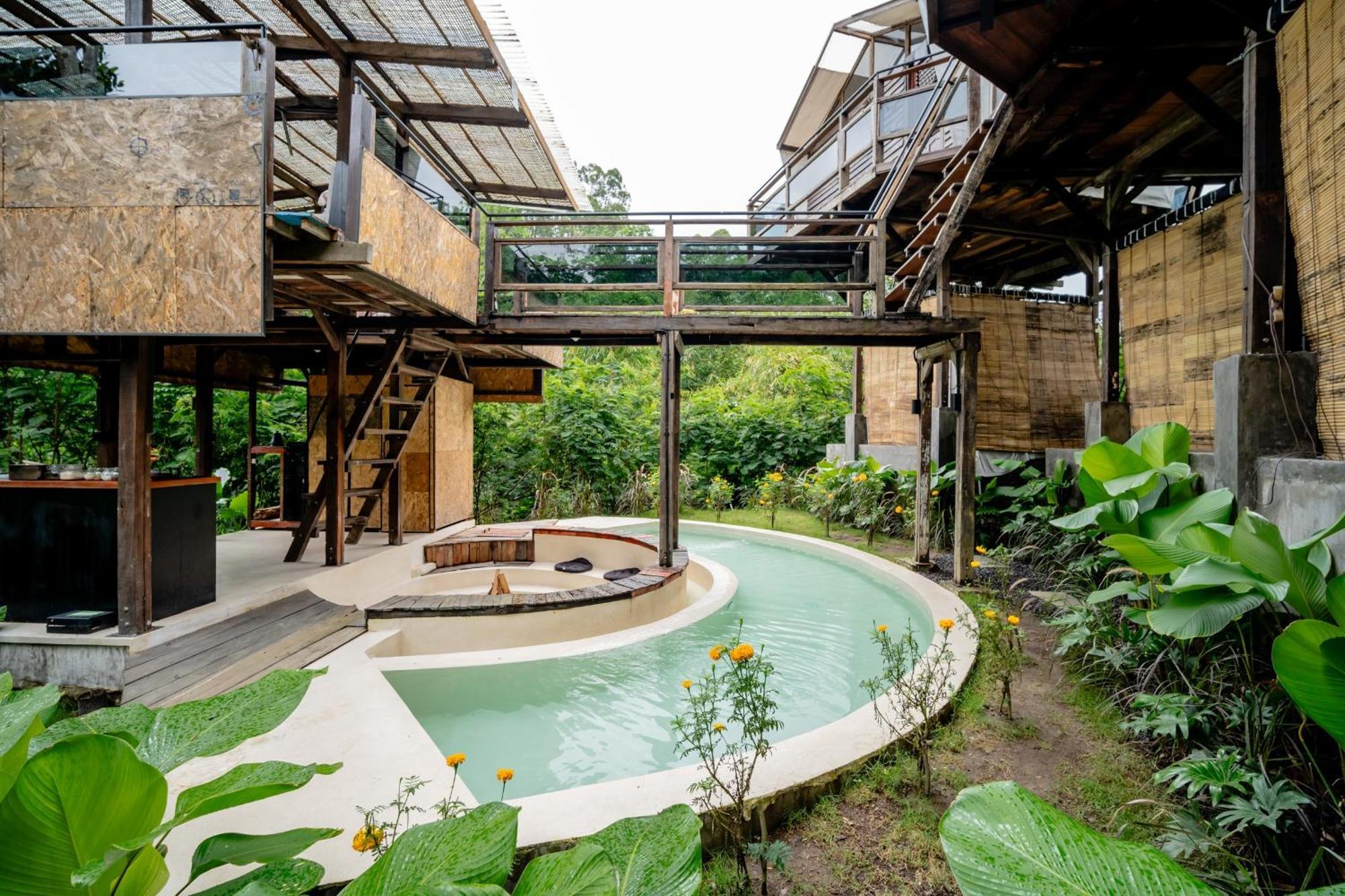 Nirata Treehouse Guest house