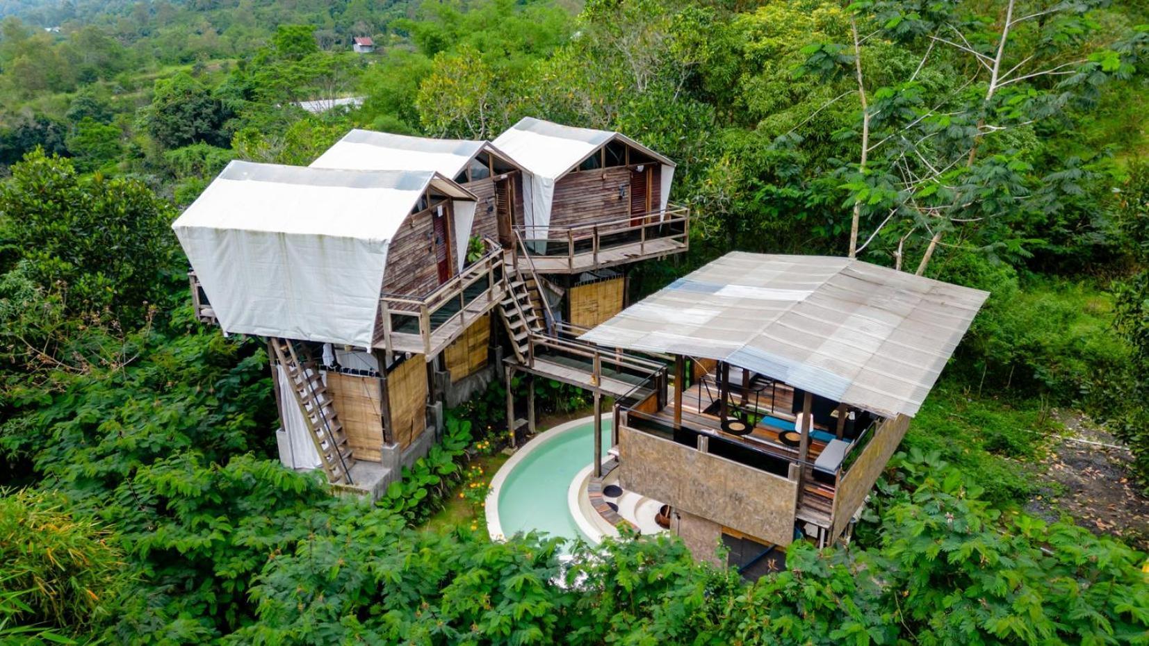 Nirata Treehouse Wisma tamu Kintamani (Bali)