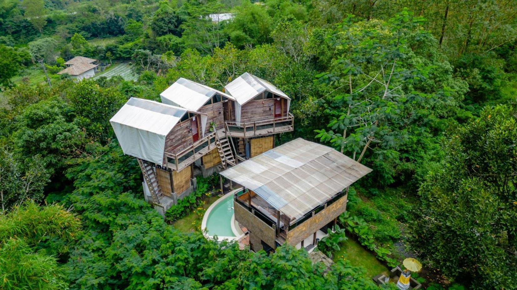 Guest house Nirata Treehouse *
