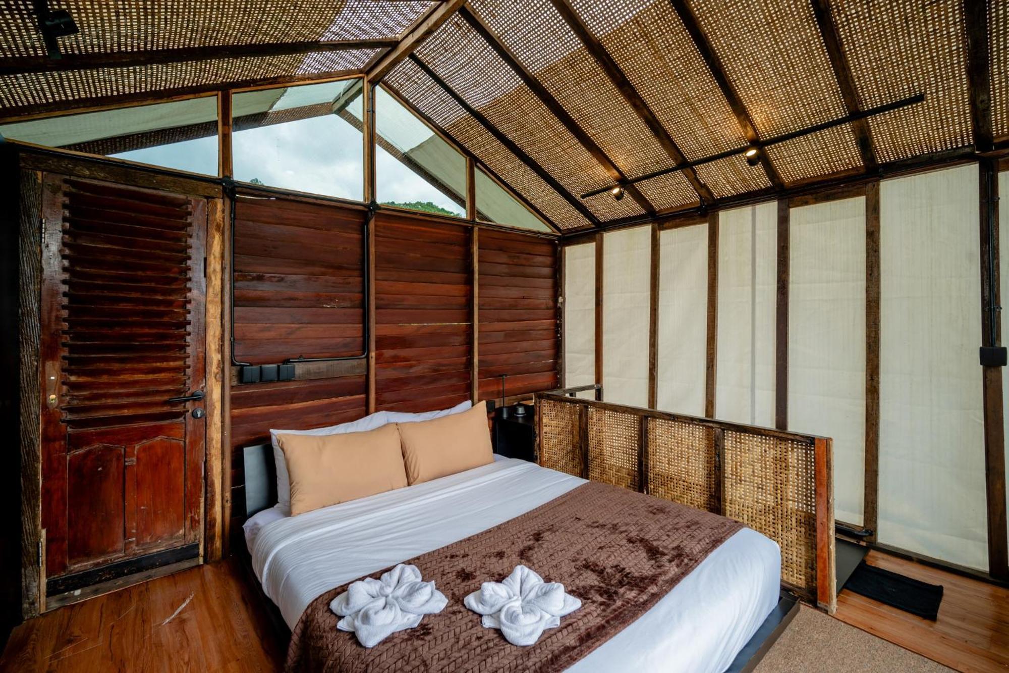 Nirata Treehouse *