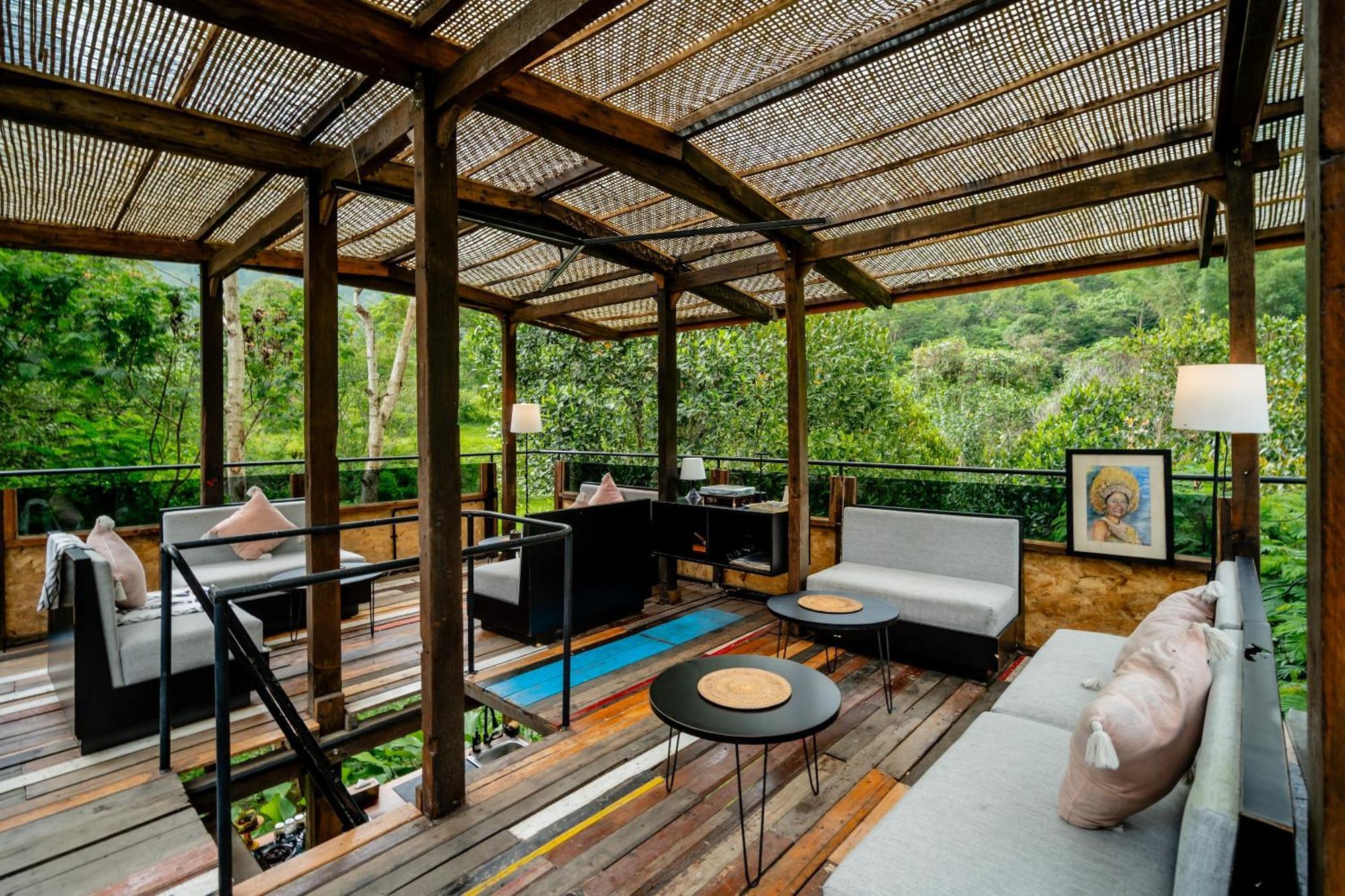 Nirata Treehouse