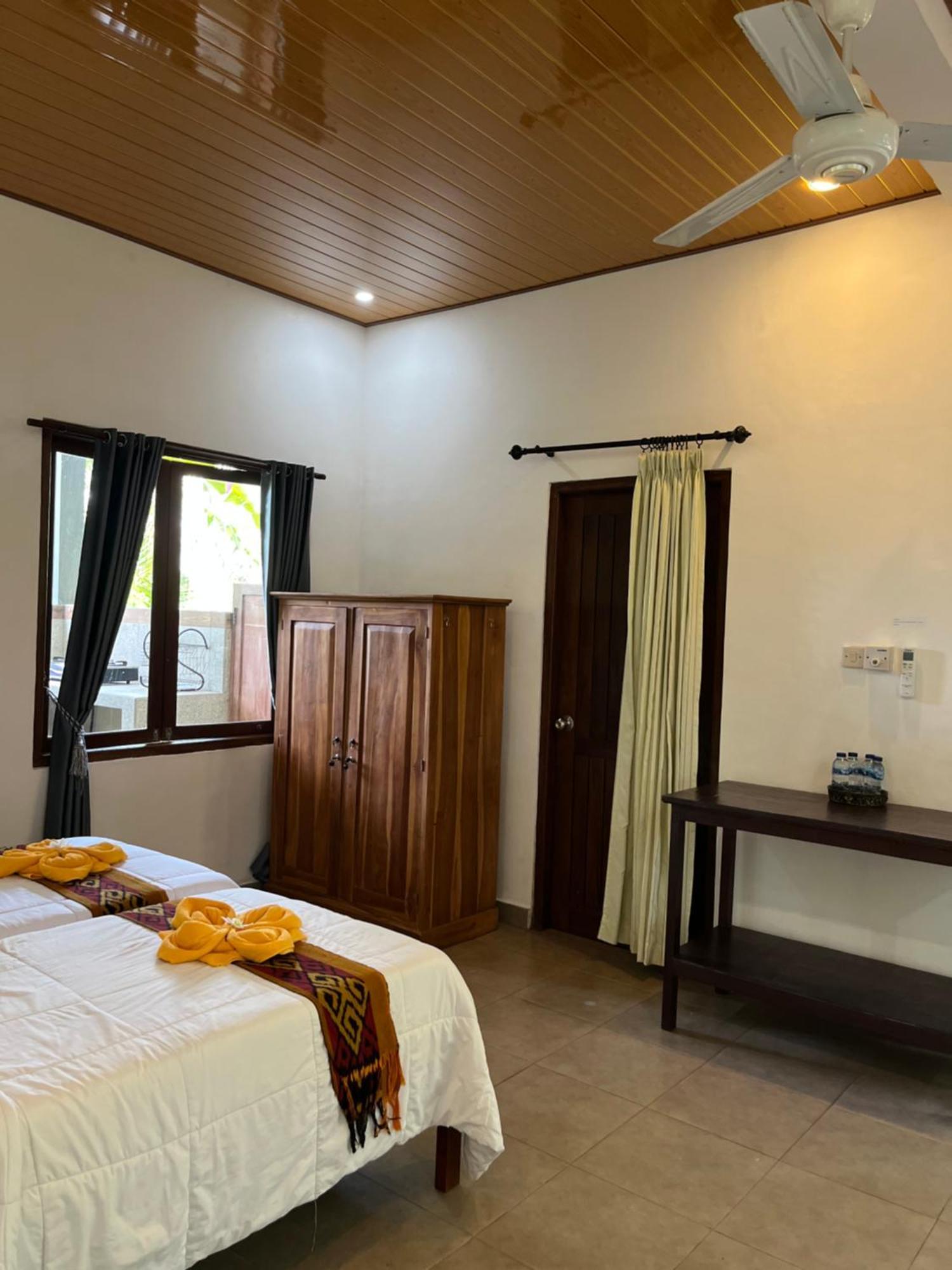 Guest house Khrisna Hs And