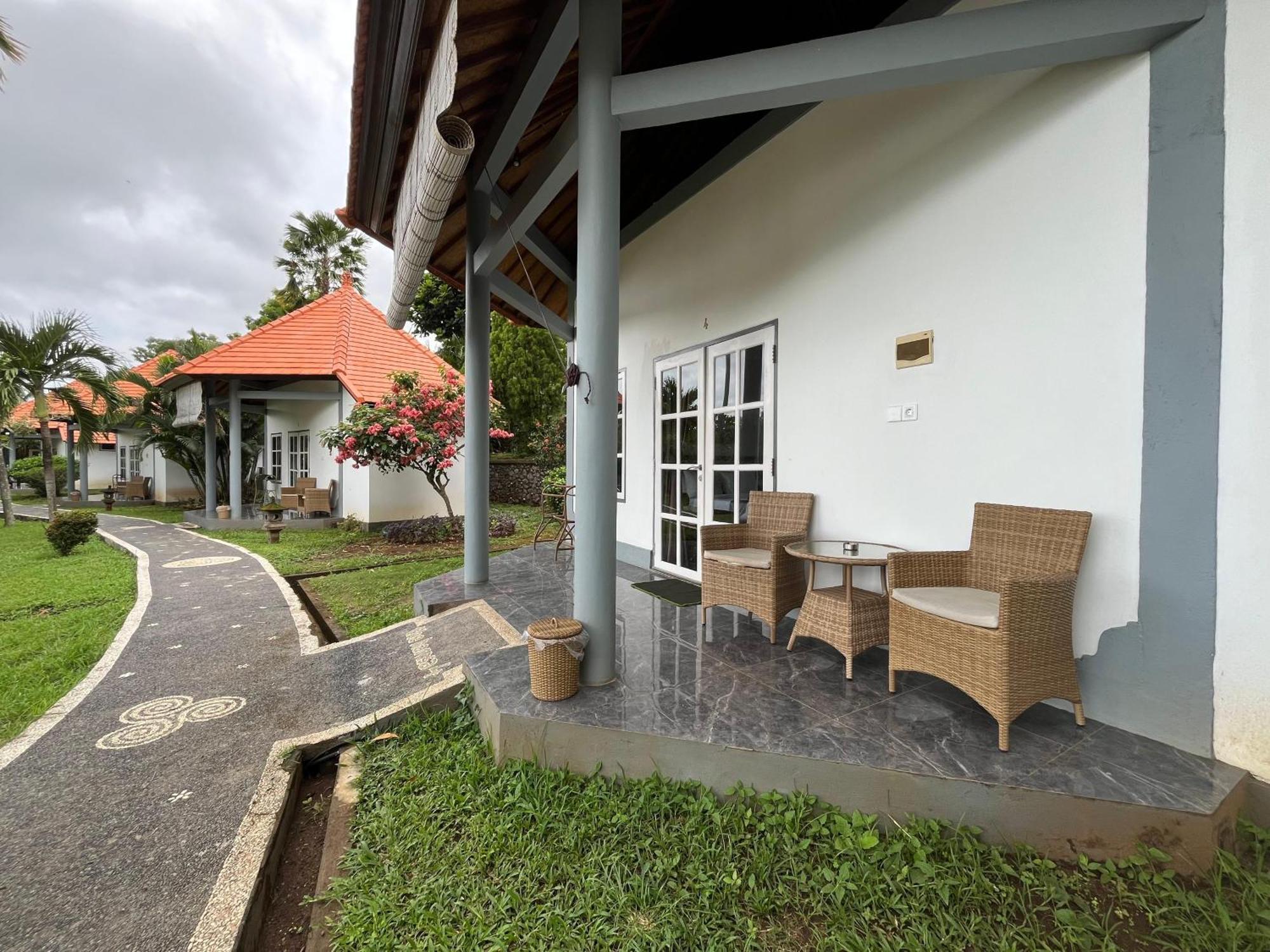 Resort The Hamsa Lovina (Bali)