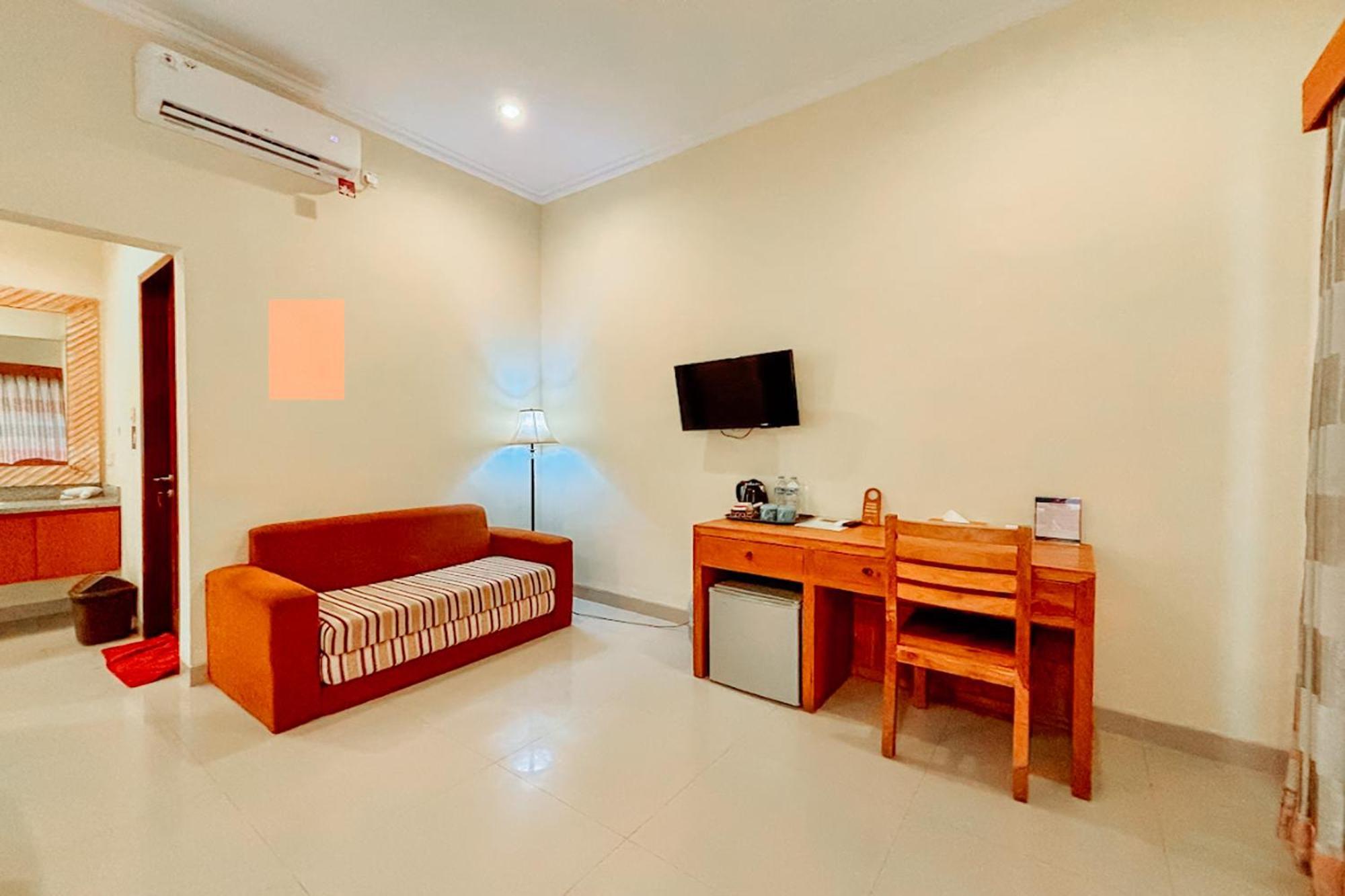 Hotel Kubu Petitenget