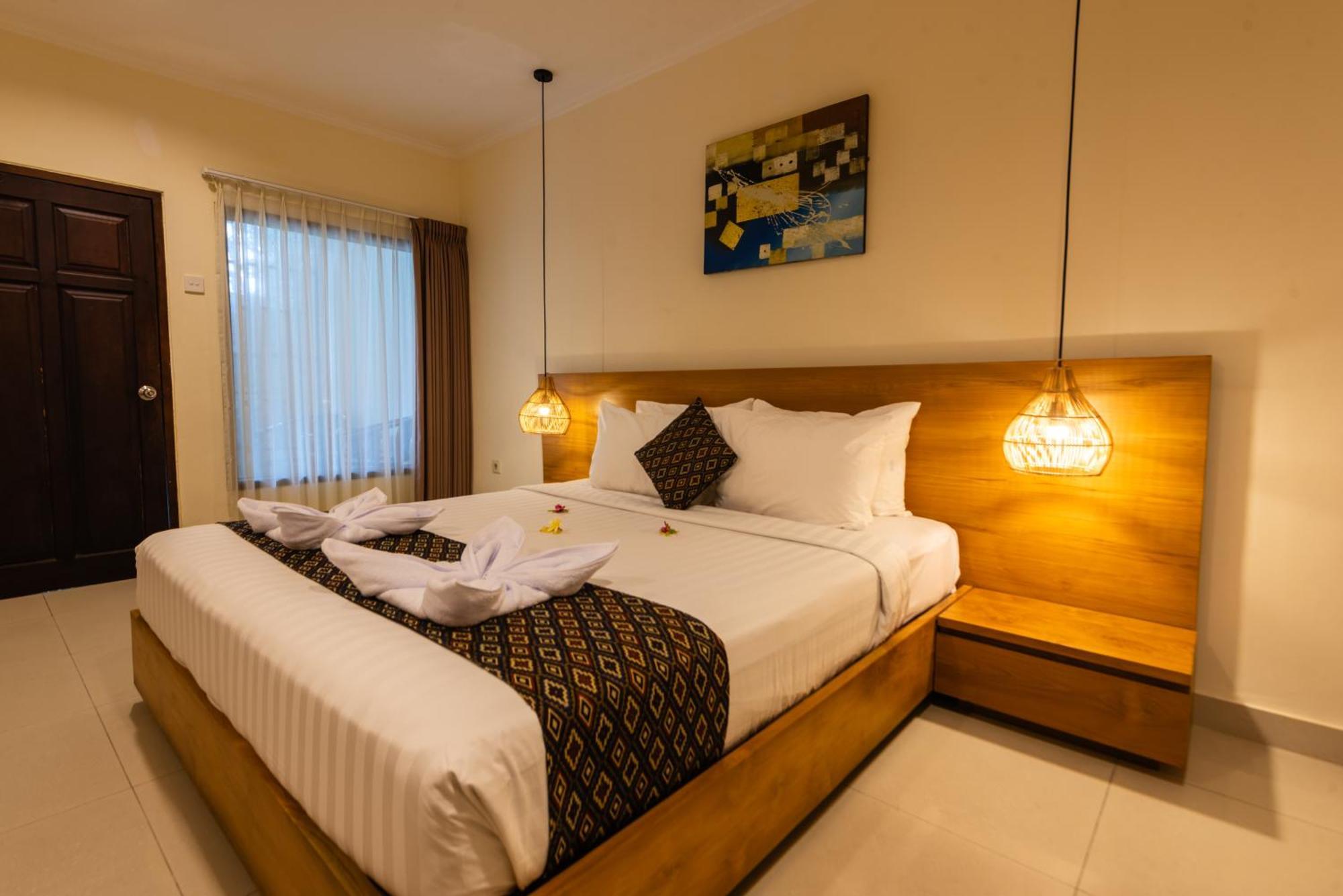 Bali Ayu & 3*