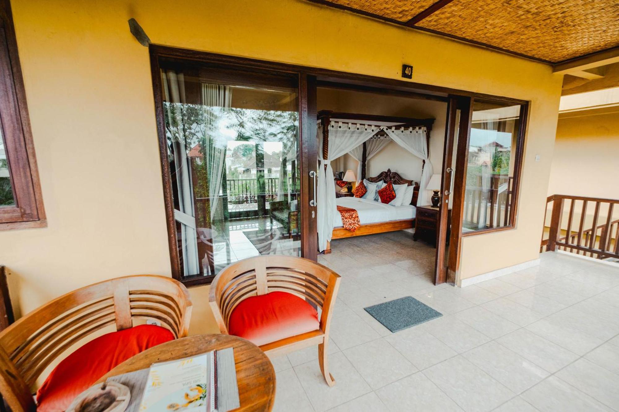 Sri Aksata Hotel