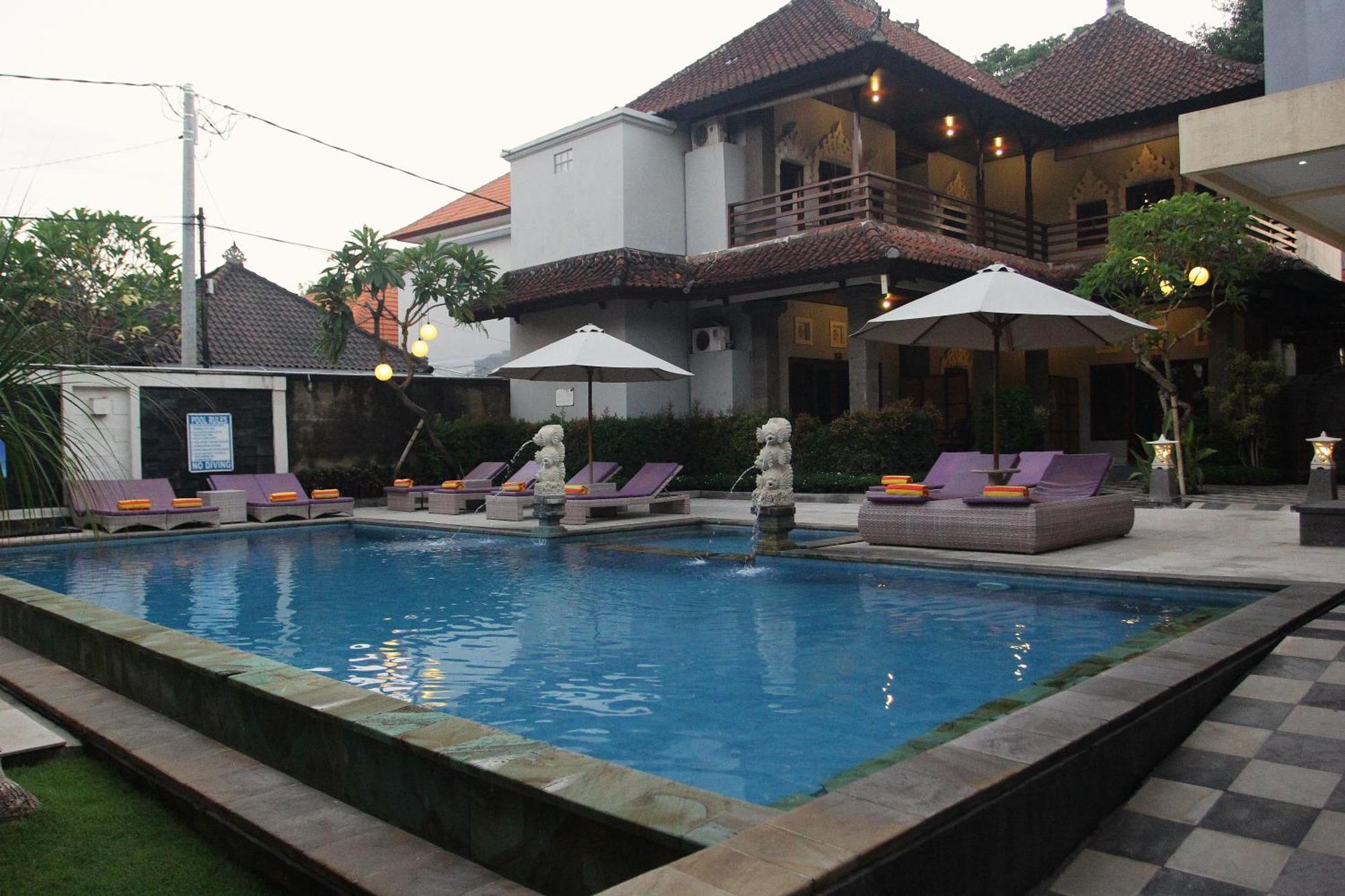 Puri Sading 3* Sanur (Bali)