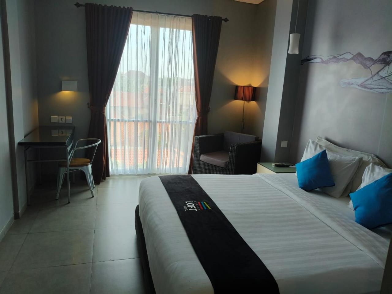 Loft Bali Legian (Bali)