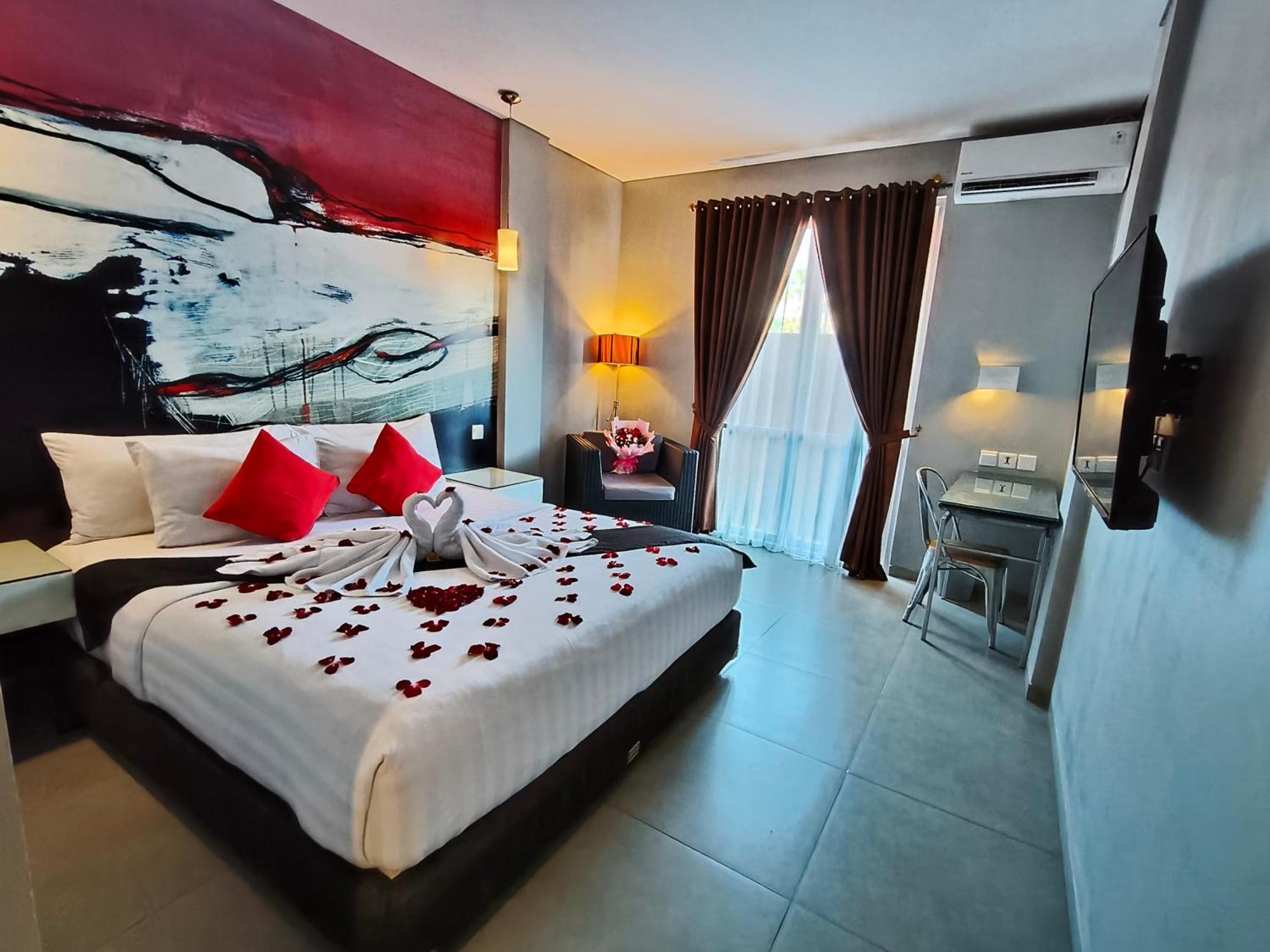Loft Bali 2*