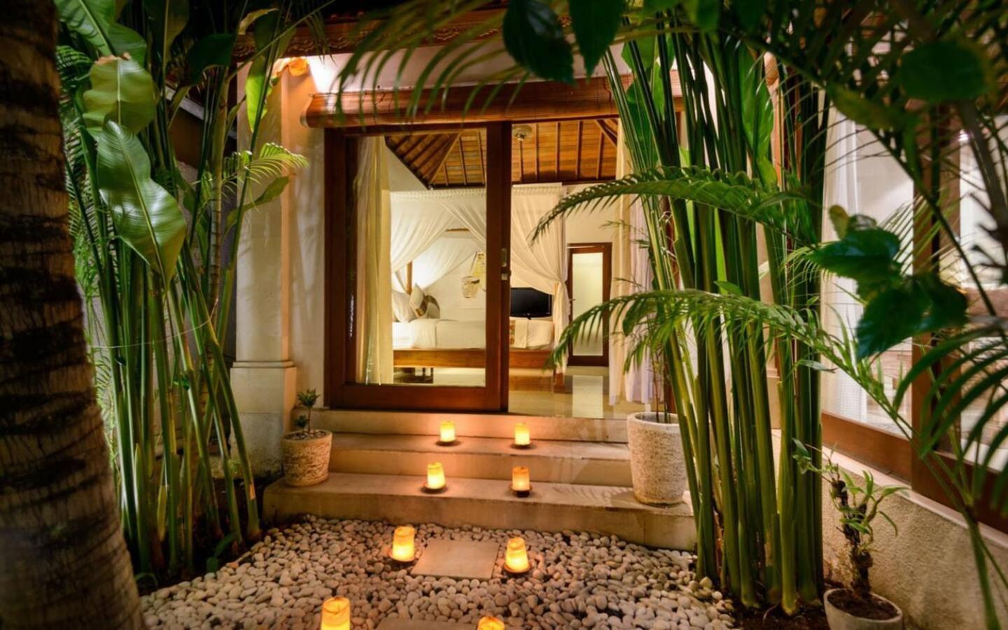 Heart Of Seminyak, 2br, Sleeps 4, Walk To Bintang Villa