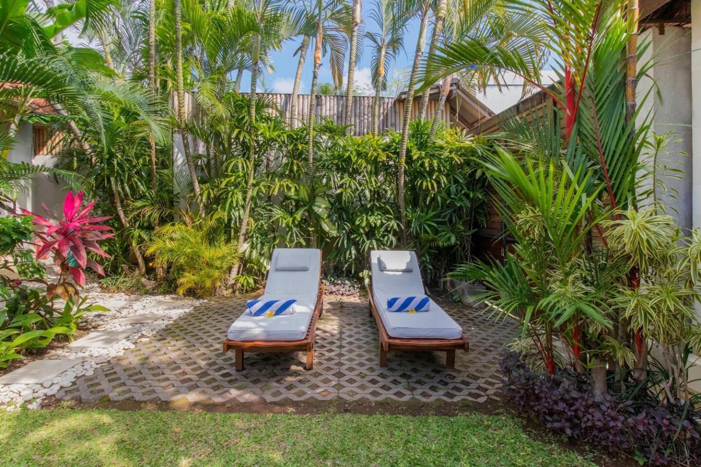 Heart Of Seminyak, 2br, Sleeps 4, Walk To Bintang Villa *