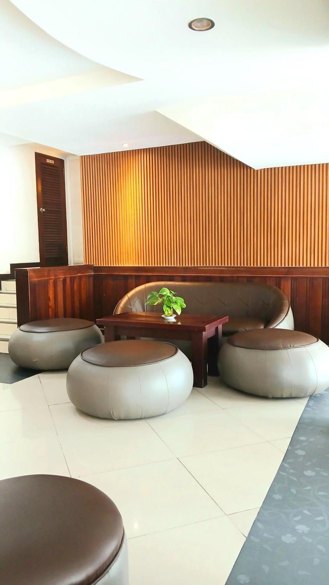 Nirmala & Convention Centre 2* Denpasar (Bali)