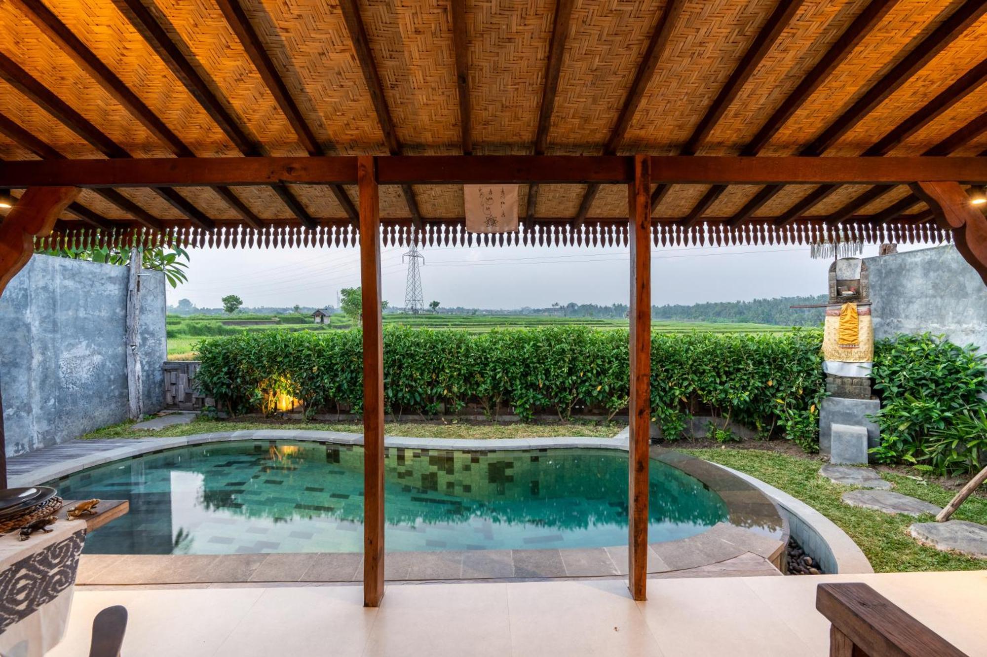 Kayu Senses - Private Around Endless Ricefield Ubud (Bali)