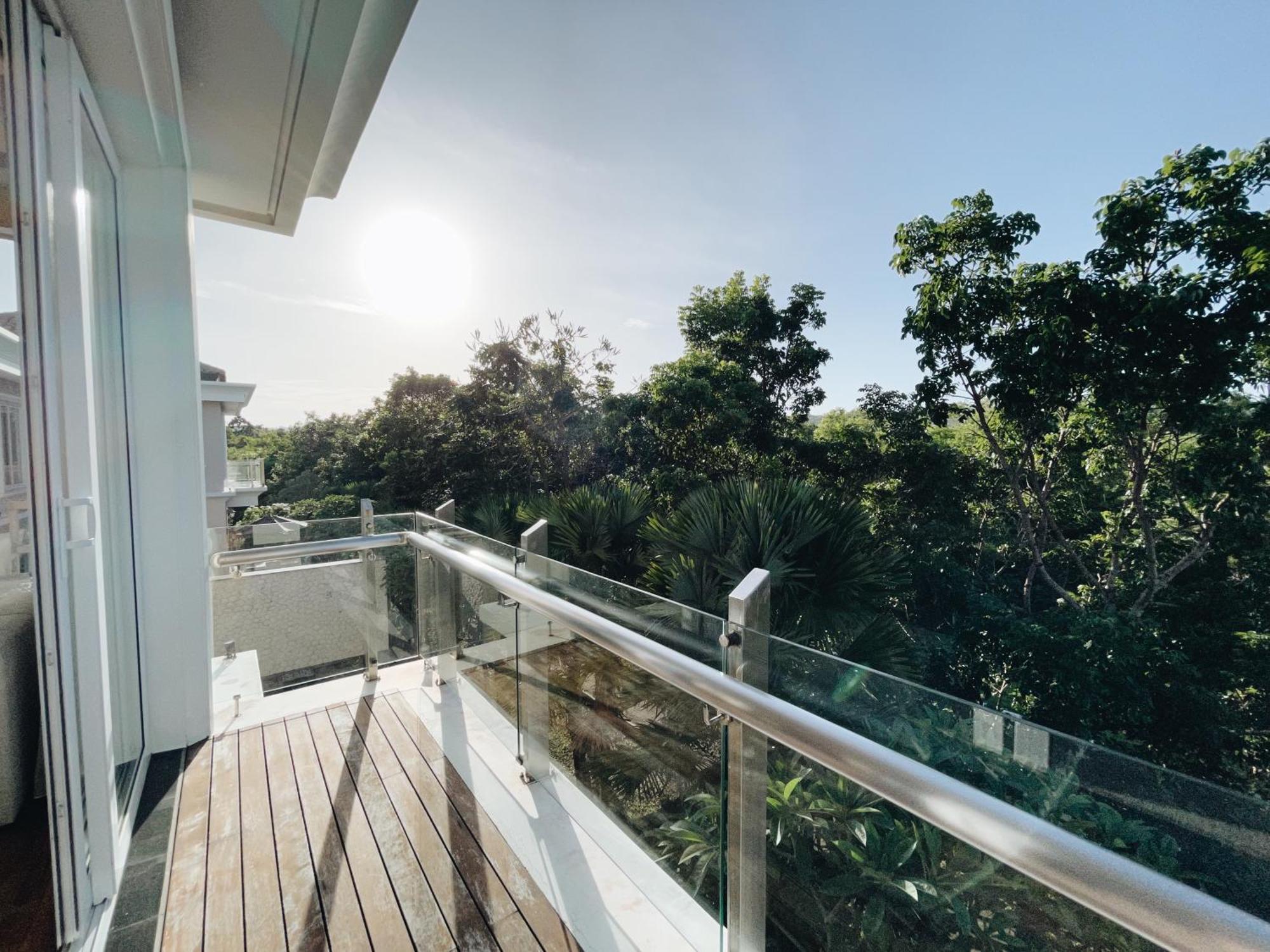 Kula Kara Villa *