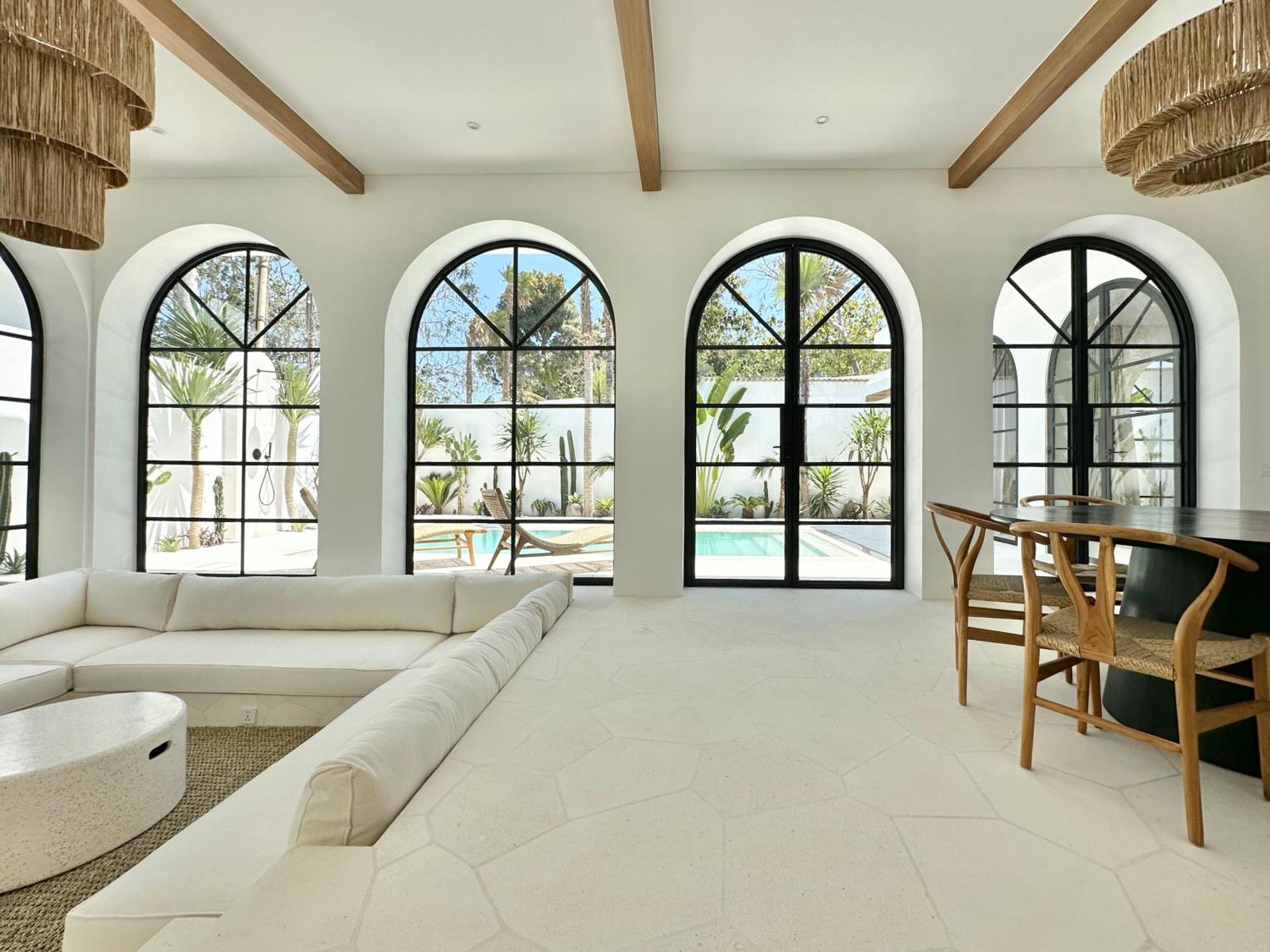 Villa Melrose X The Young Uluwatu (Bali)