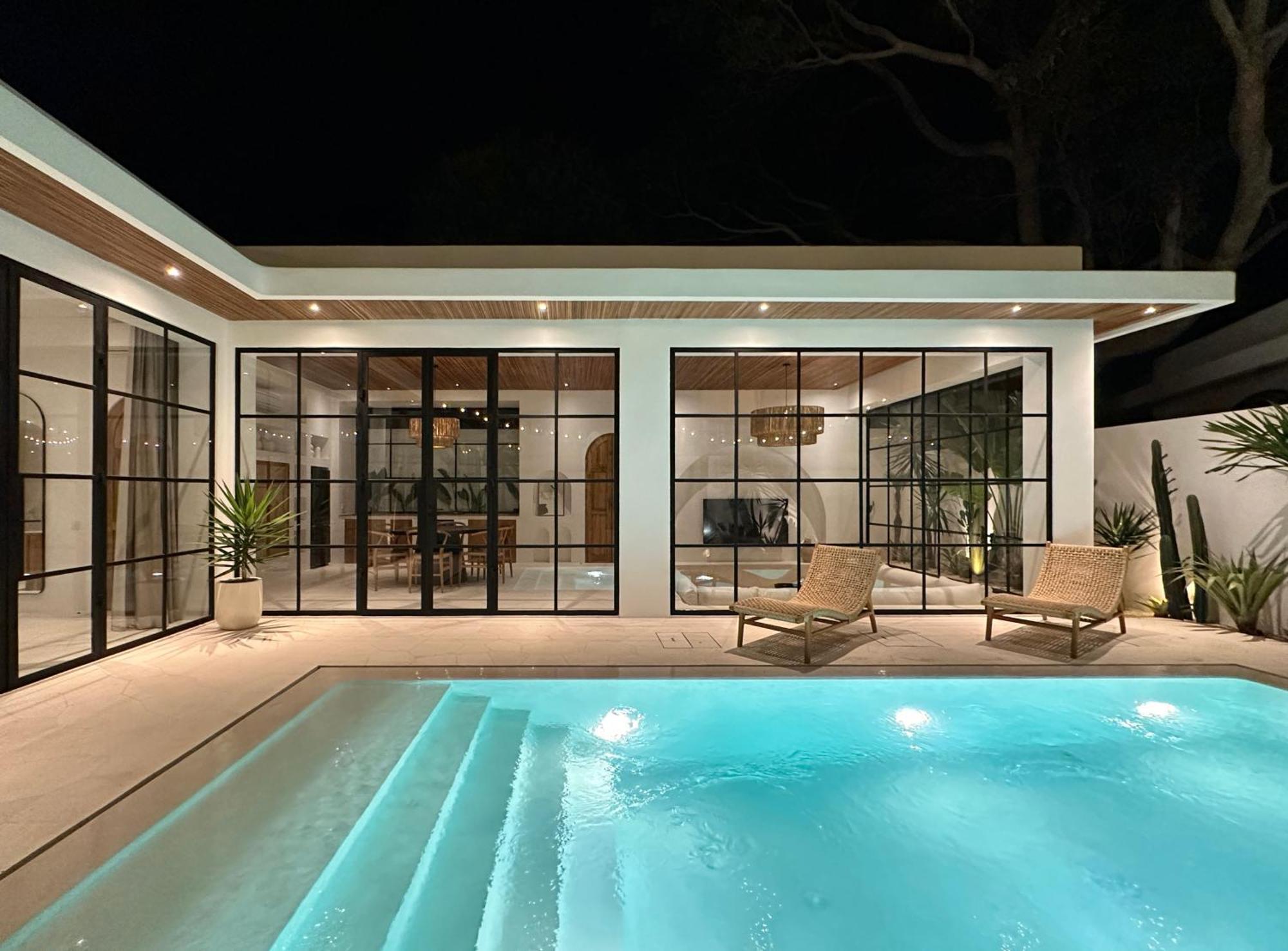 Villa Melrose X The Young Uluwatu (Bali)