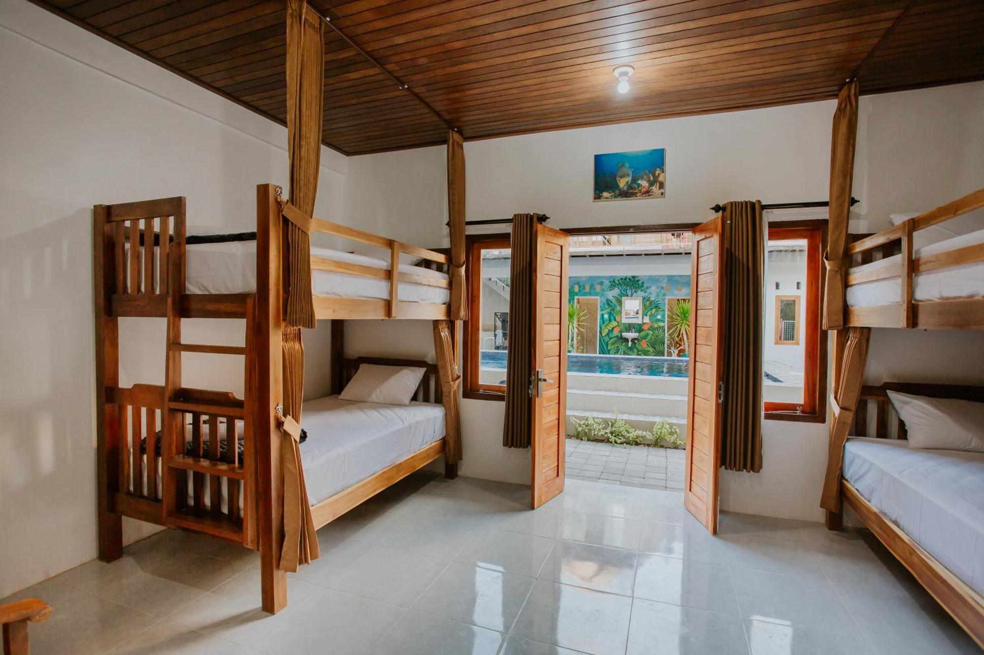 Garuda & Nusa Penida Hostel *