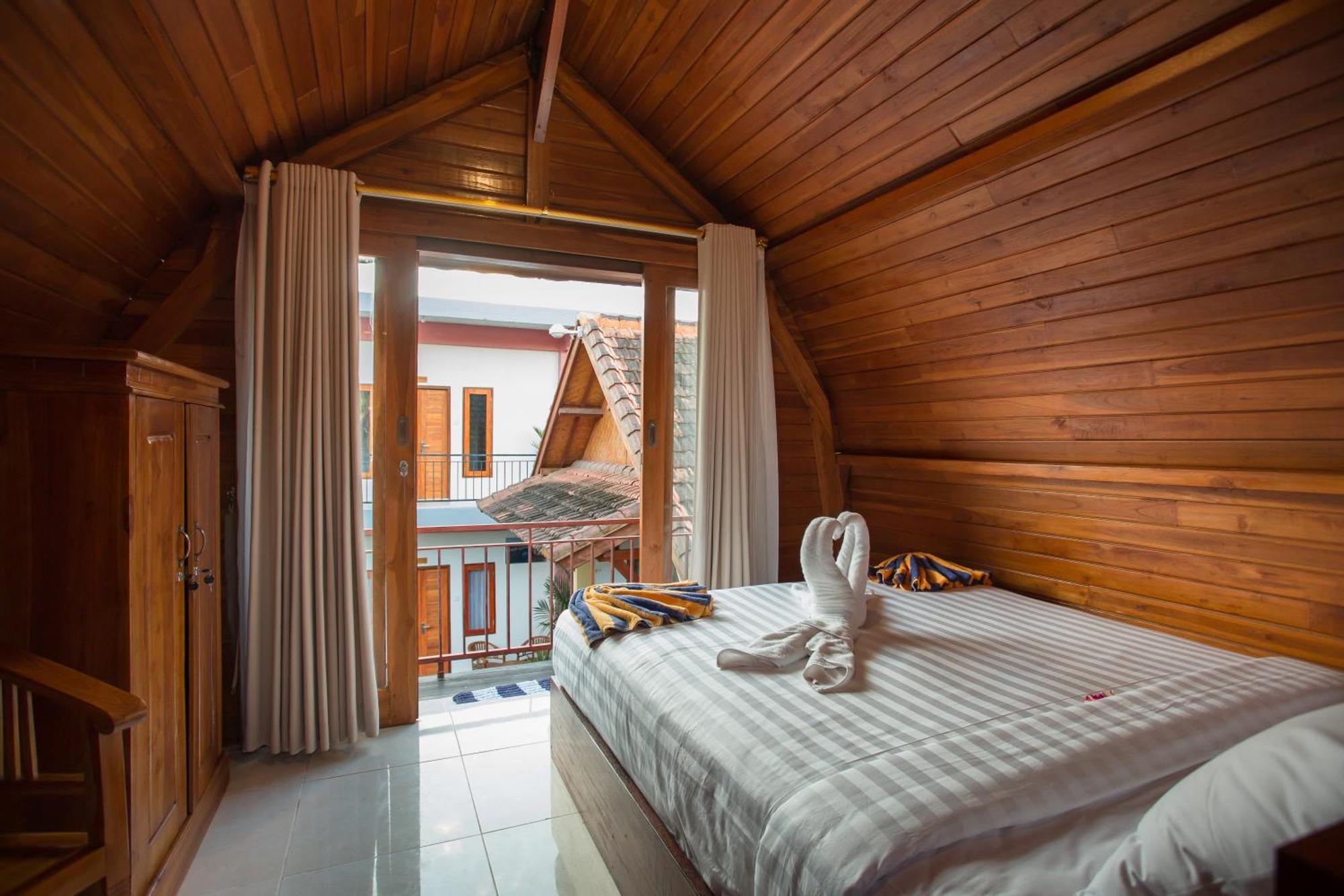 Hostel Garuda & Nusa Penida Toyapakeh